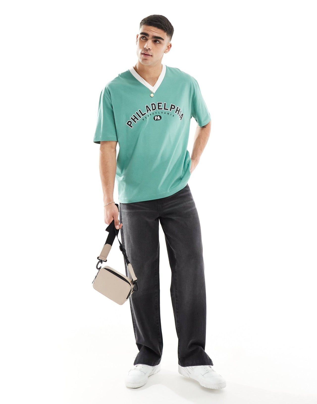 ASOS DESIGN oversized t-shirt with v - neck in green with Philadelphia print - ASOS Sample Sale EU Store