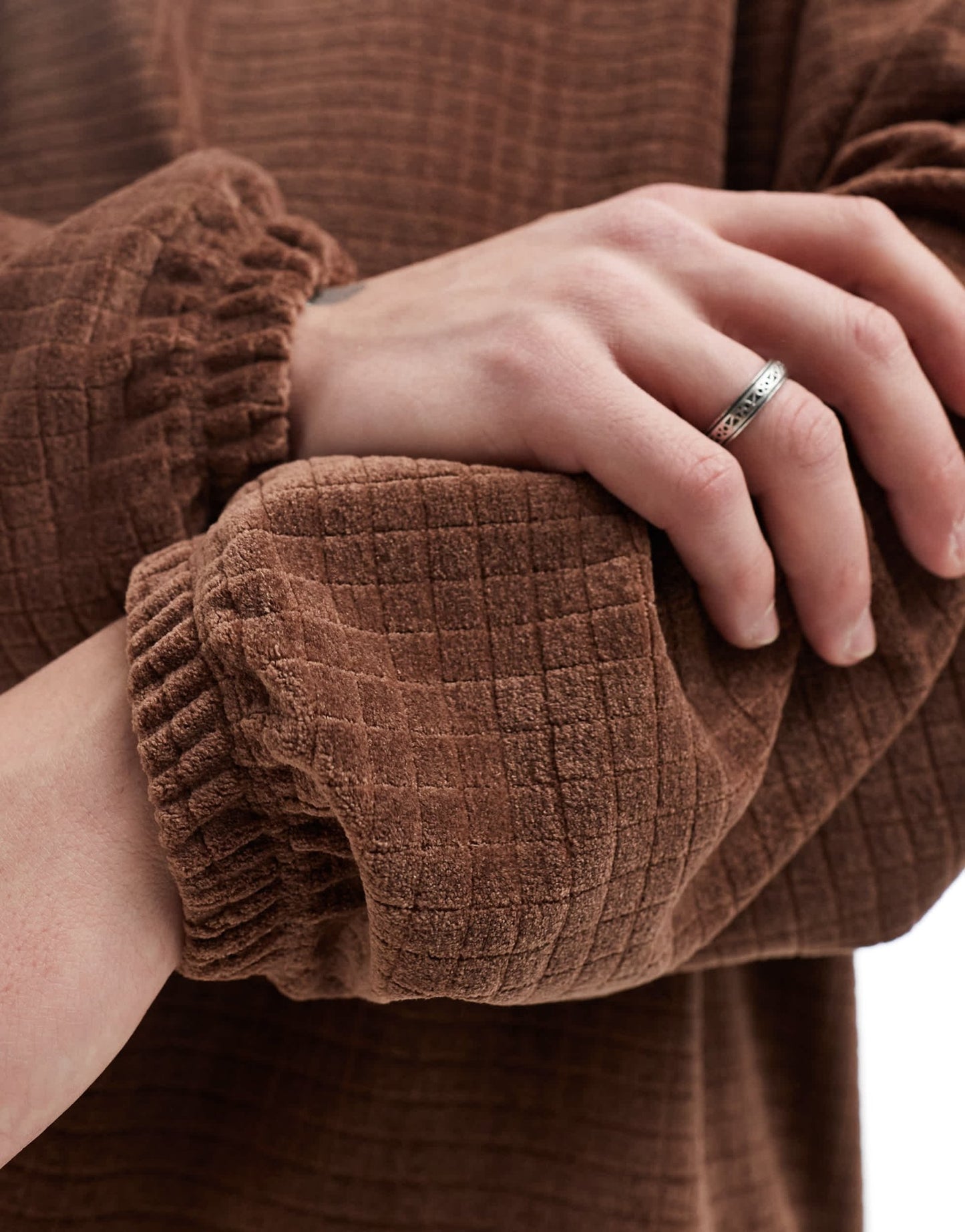 ASOS DESIGN oversized textured sweatshirt in tan brown - ASOS Sample Sale EU Store