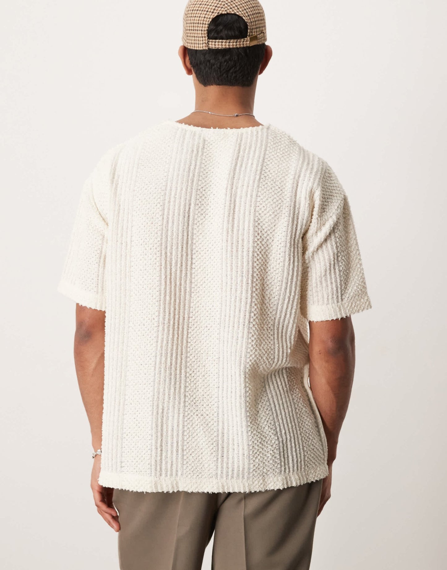 ASOS DESIGN oversized textured v neck t-shirt in neutral - ASOS Sample Sale EU Store