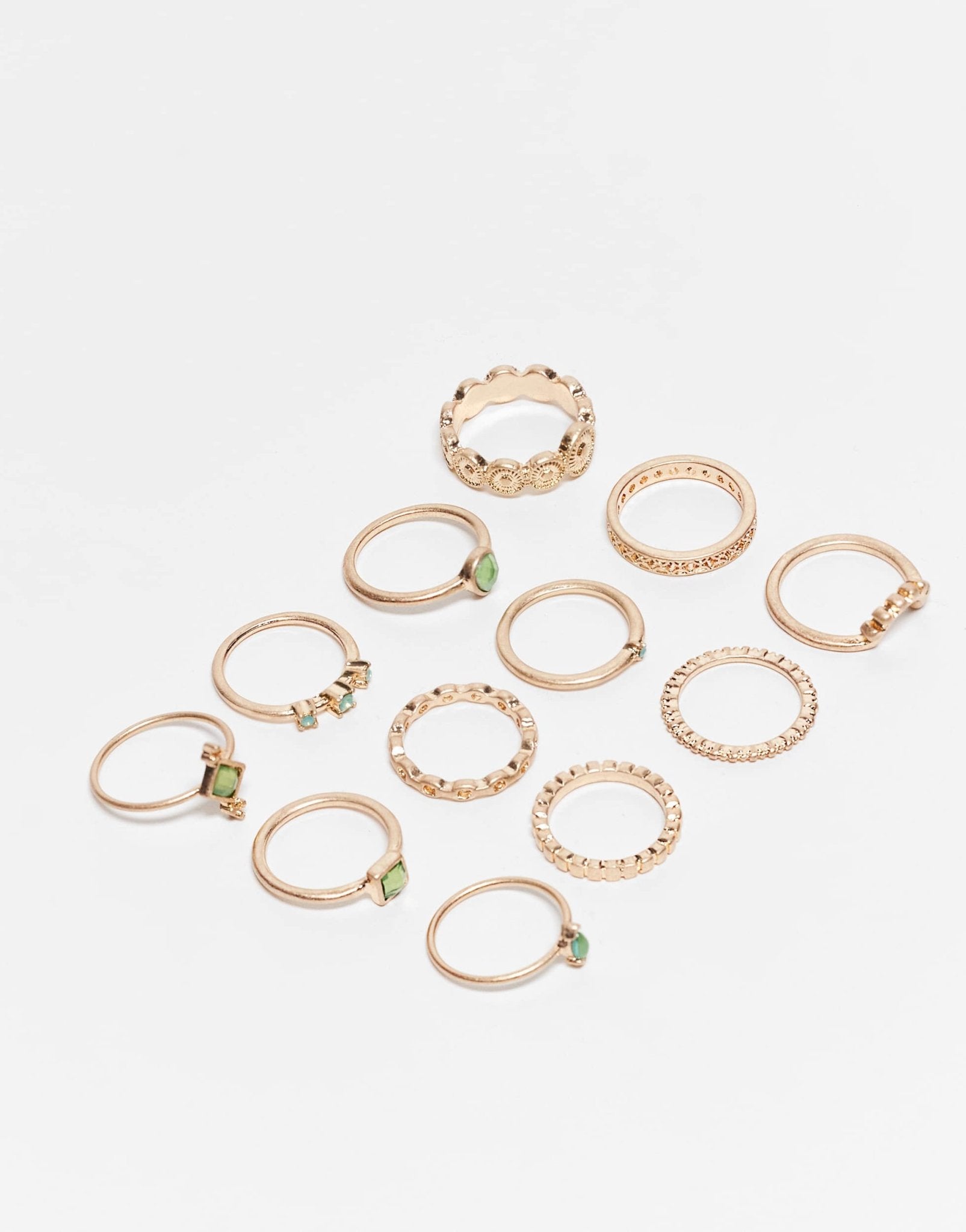 ASOS DESIGN pack of 12 rings in worn gold tone - ASOS Sample Sale EU Store