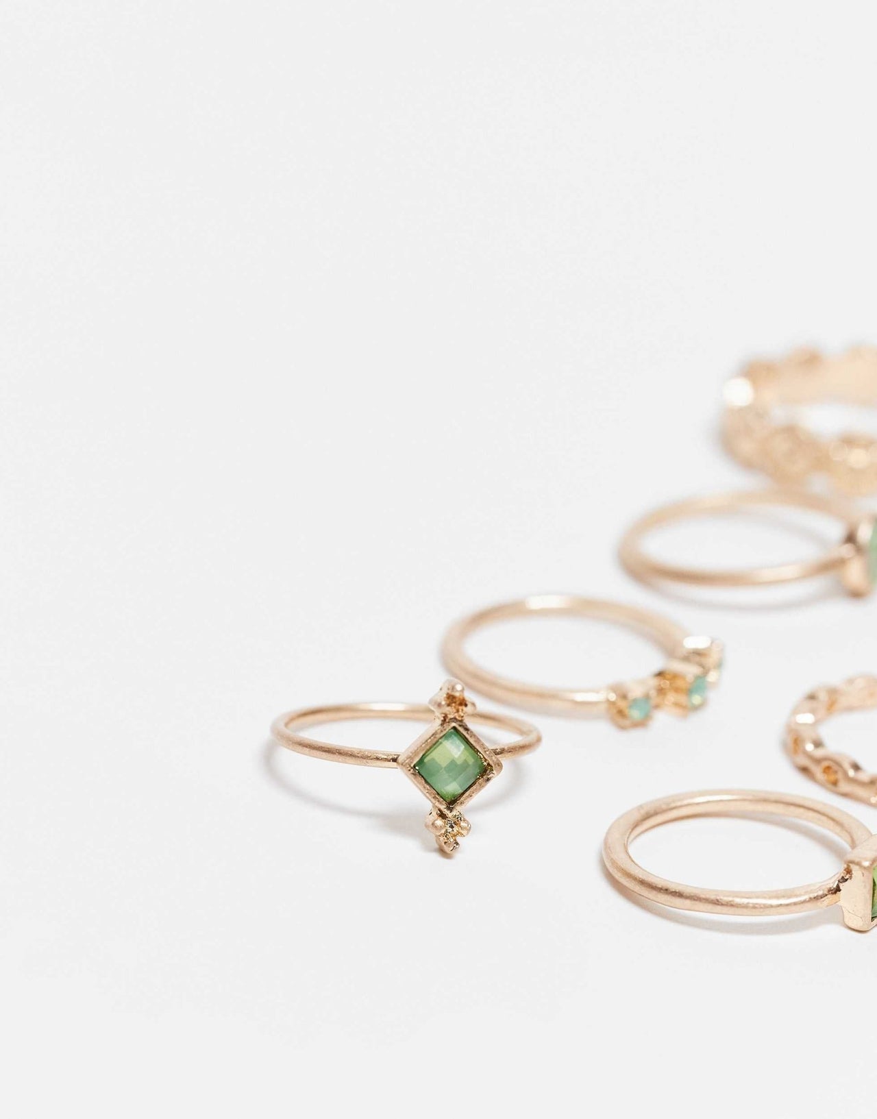 ASOS DESIGN pack of 12 rings in worn gold tone - ASOS Sample Sale EU Store