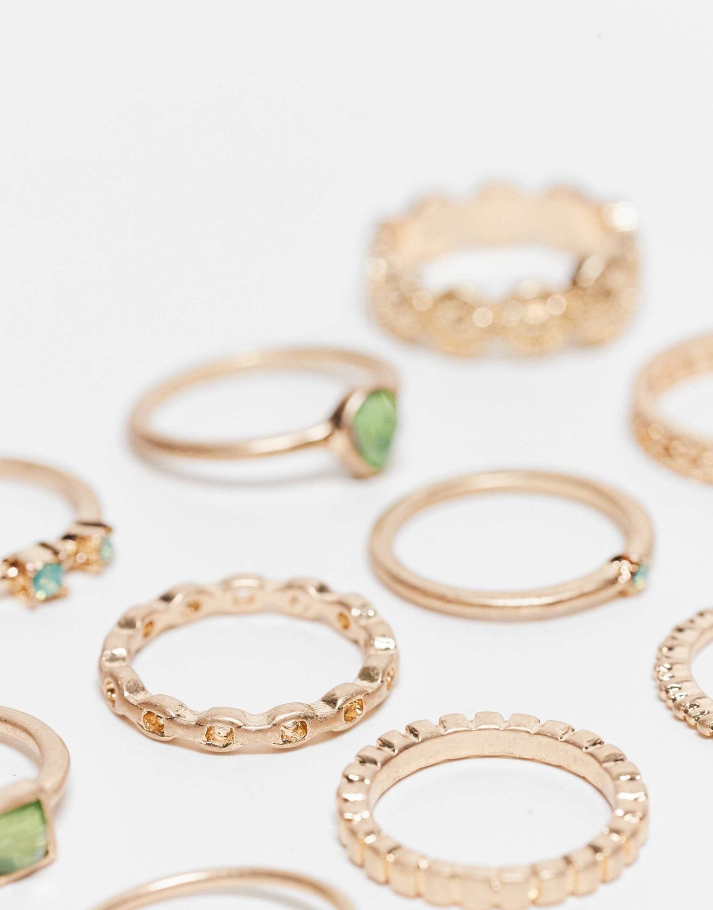 ASOS DESIGN pack of 12 rings in worn gold tone - ASOS Sample Sale EU Store