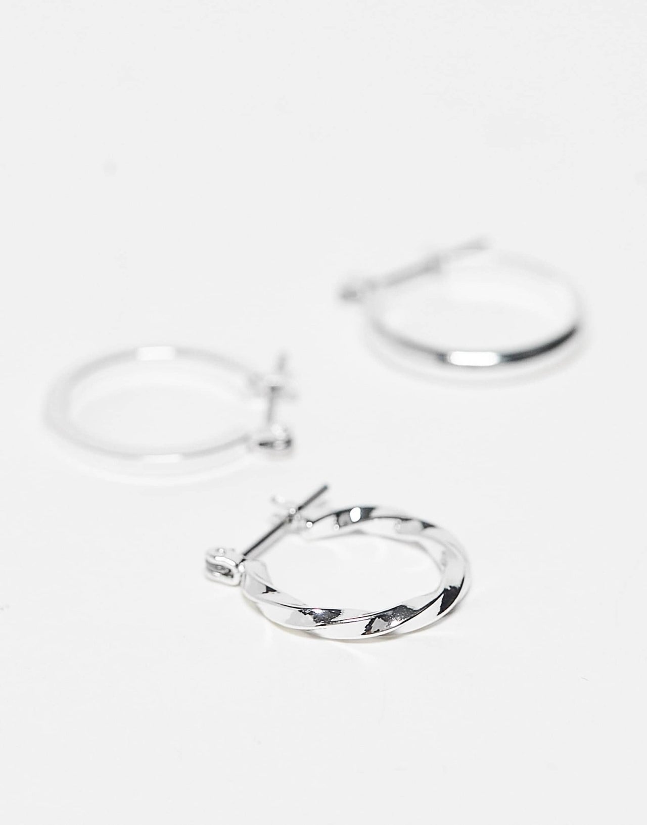 ASOS DESIGN pack of 3 20mm hoop earrings in silver - ASOS Sample Sale EU Store