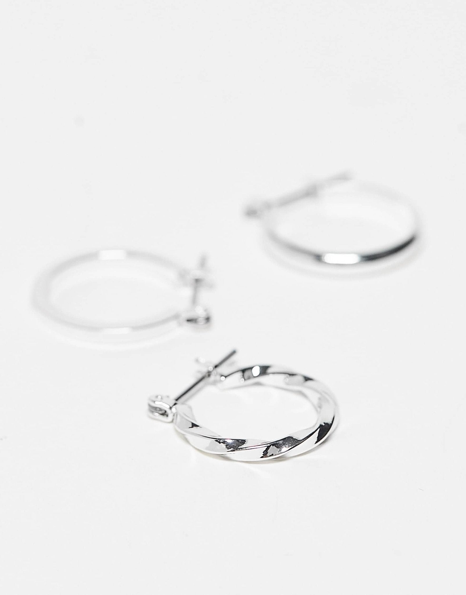 ASOS DESIGN pack of 3 20mm hoop earrings in silver - ASOS Sample Sale EU Store