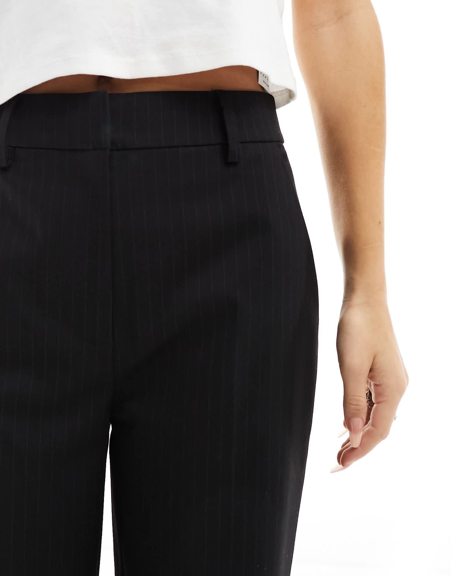 ASOS DESIGN Petite pencil trousers in pinstripe - ASOS Sample Sale EU Store