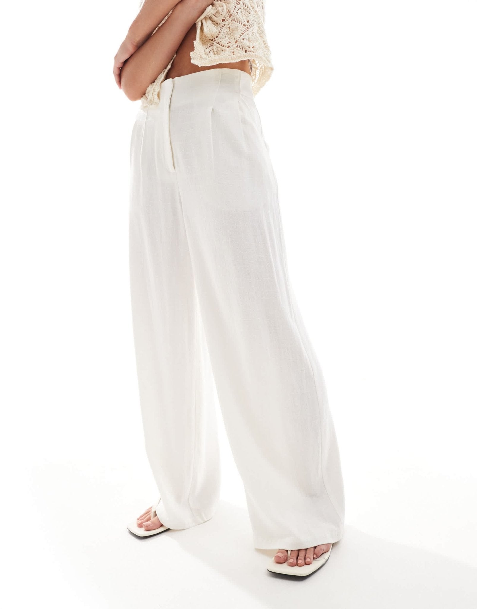 ASOS DESIGN Petite tailored high waist seam detail wide leg linen trousers in white - ASOS Sample Sale EU Store