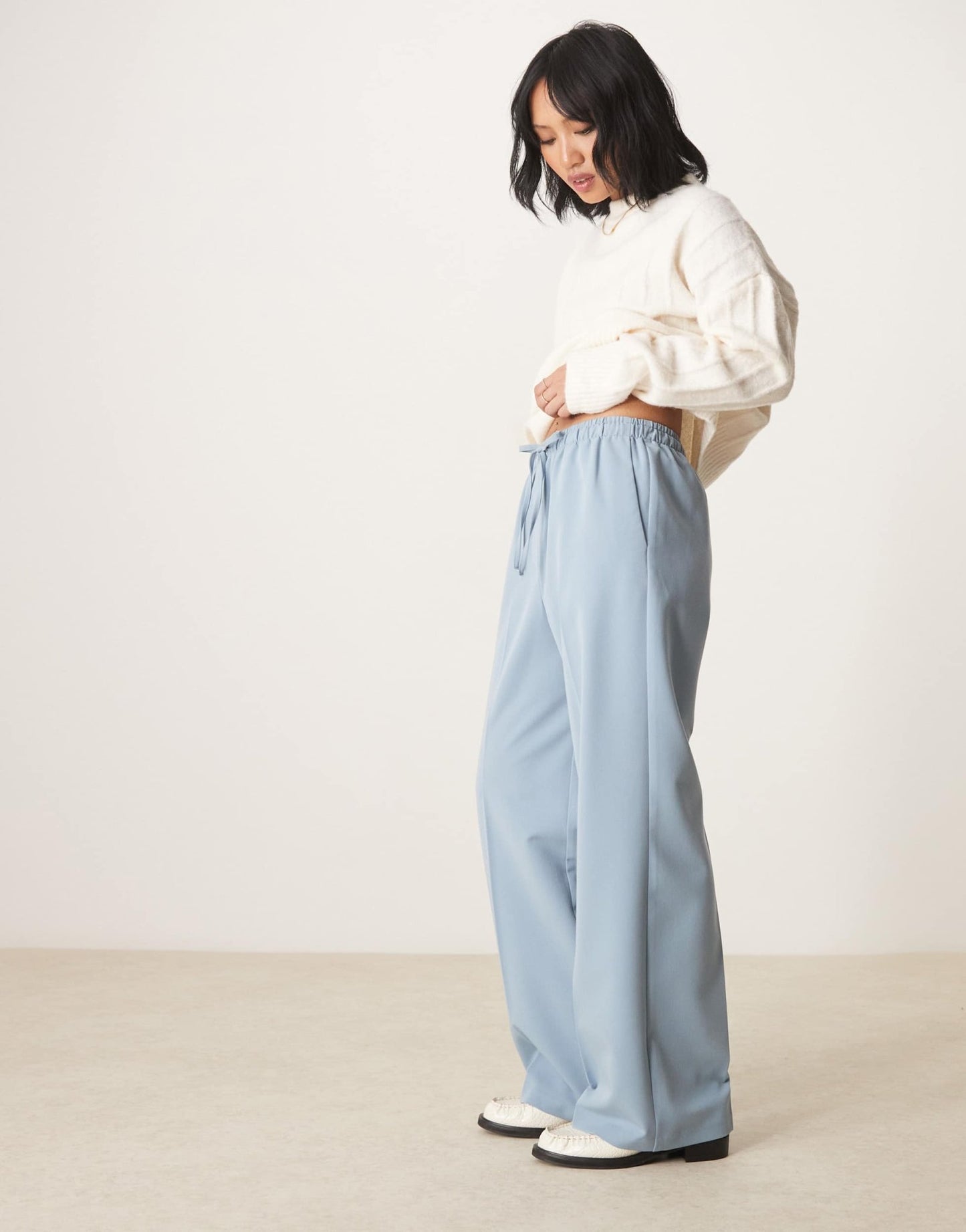 ASOS DESIGN Petite tailored pull on trousers in light blue - ASOS Sample Sale EU Store