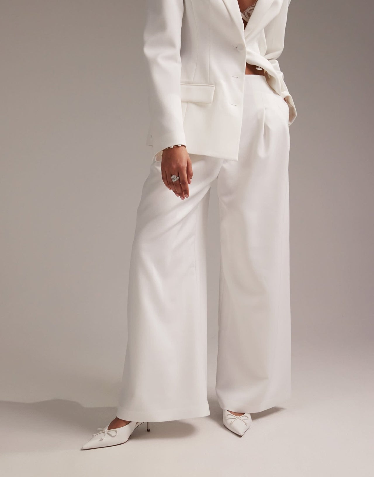 ASOS DESIGN pleated wide leg trouser in white - ASOS Sample Sale EU Store