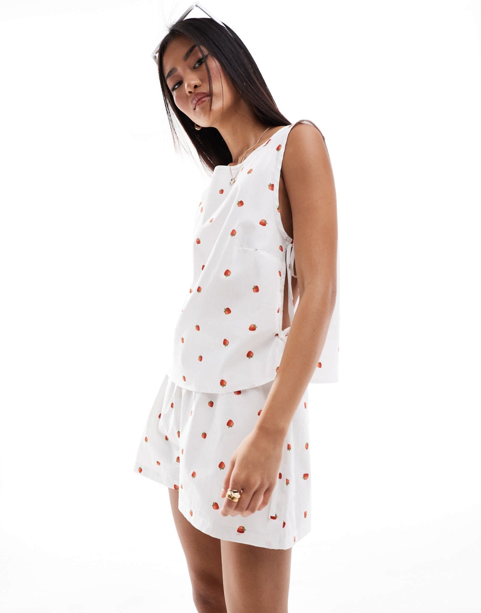 ASOS DESIGN poplin boxer short in white strawberry co ord - ASOS Sample Sale EU Store