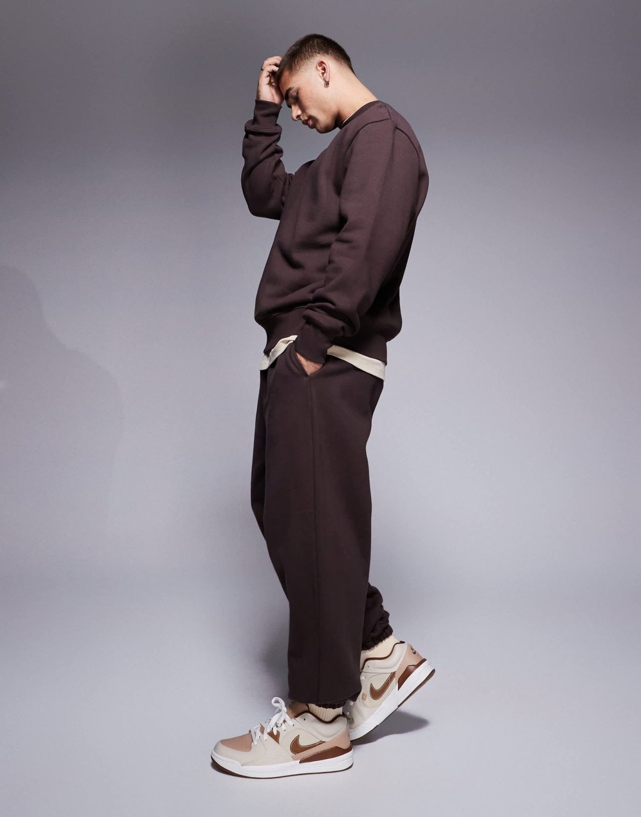ASOS DESIGN premium heavyweight oversized sweatshirt 400gsm in brown - BROWN - ASOS Sample Sale EU Store