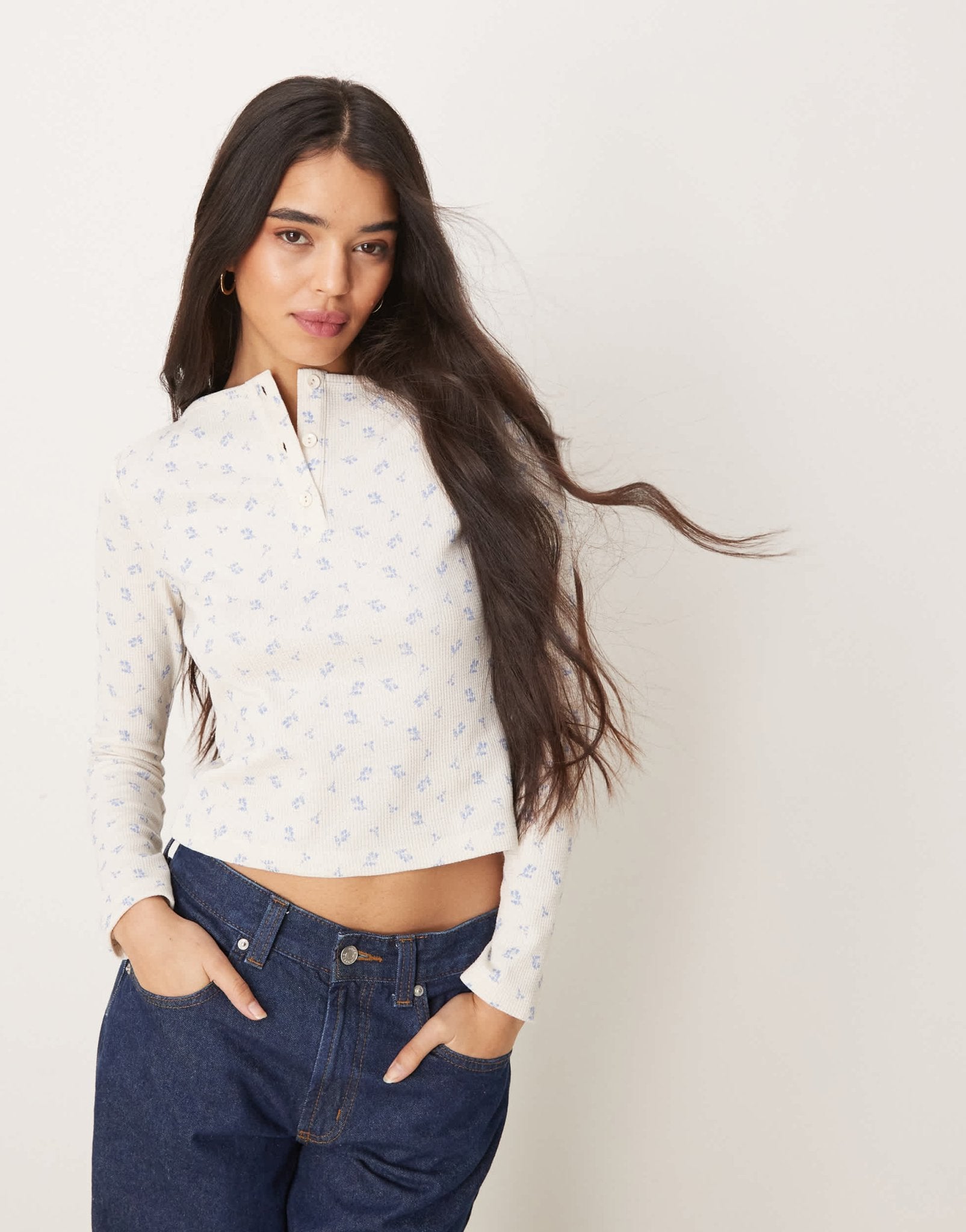 ASOS DESIGN printed ditsy waffle henley in cream - ASOS Sample Sale EU Store