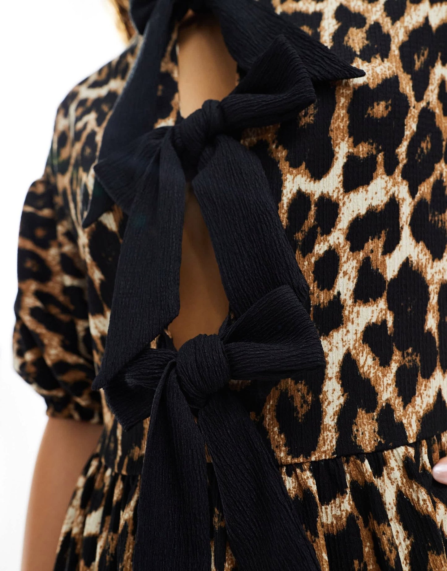 ASOS DESIGN puff sleeve tie front maxi dress in leopard print - ASOS Sample Sale EU Store