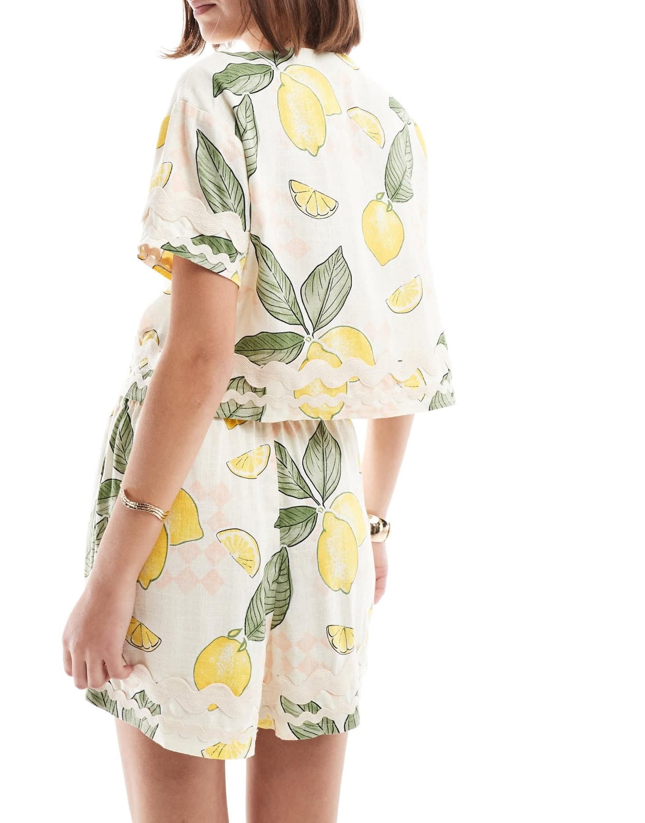 ASOS DESIGN pull on short with rik rak trim in lemon print - ASOS Sample Sale EU Store