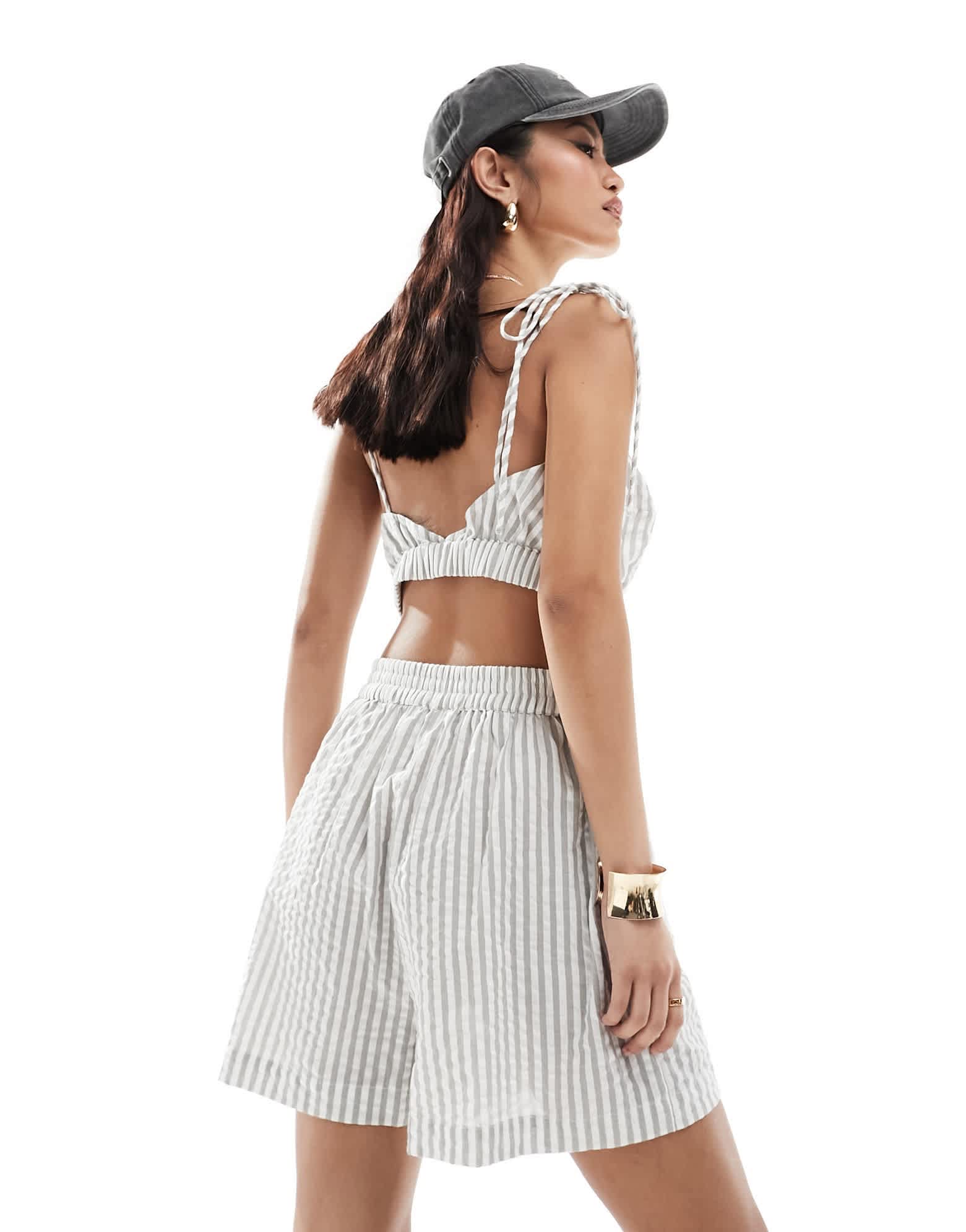 ASOS DESIGN pull on short with tab waistband in grey stripe co - ord - ASOS Sample Sale EU Store
