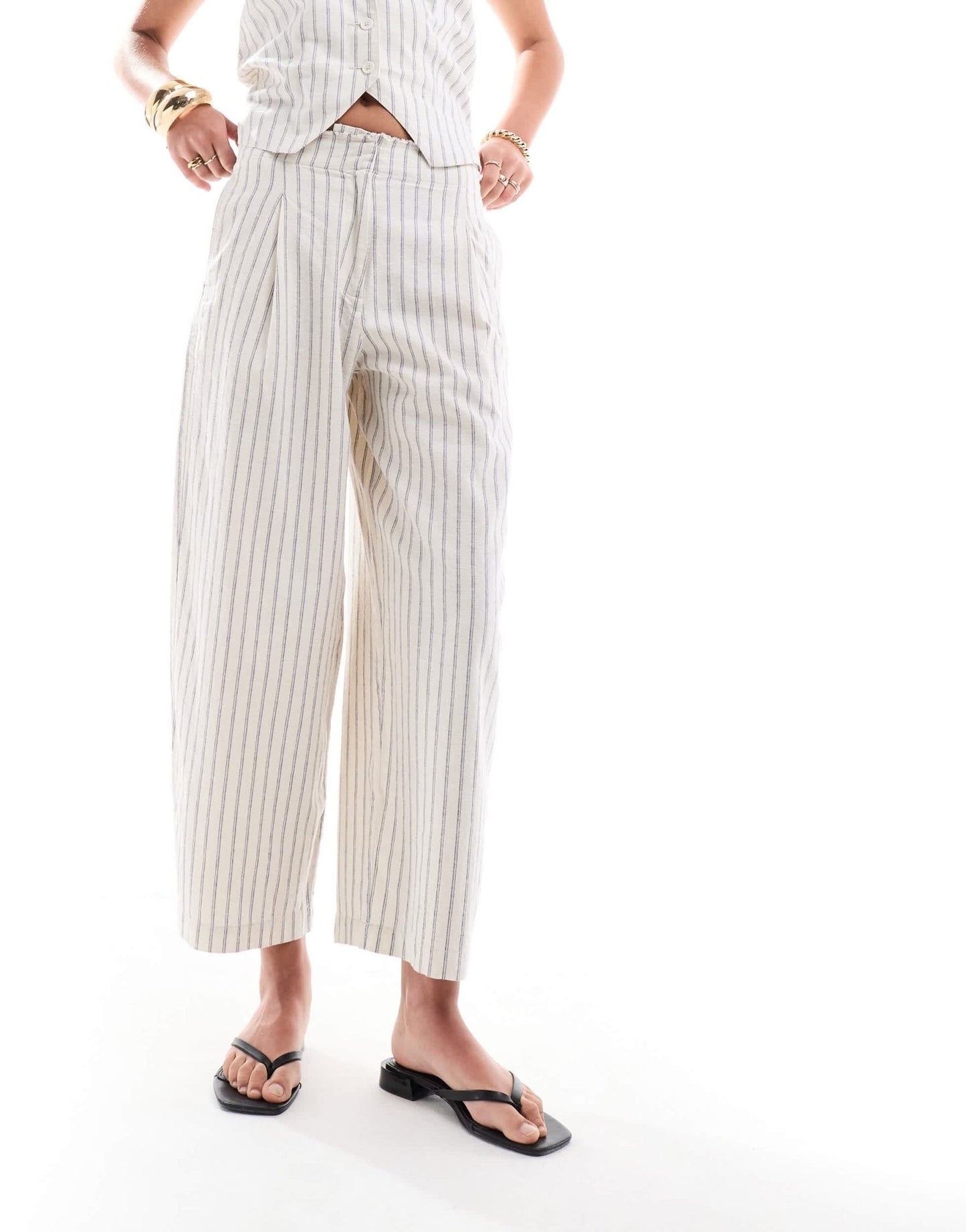 ASOS DESIGN raw edge barrel leg trouser with linen in stripe - ASOS Sample Sale EU Store