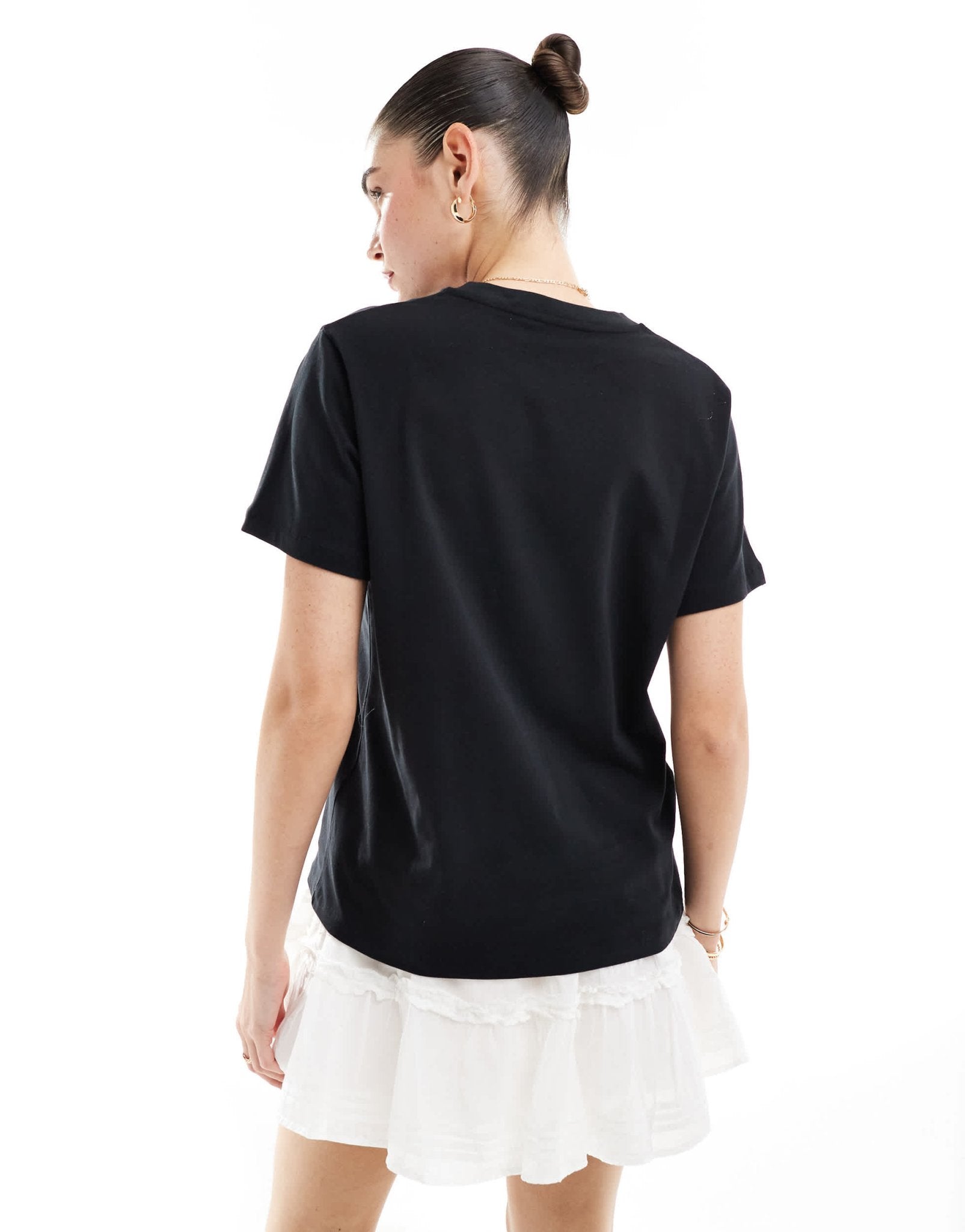 ASOS DESIGN regular fit tee with Blondie heart licence graphic in black - ASOS Sample Sale EU Store