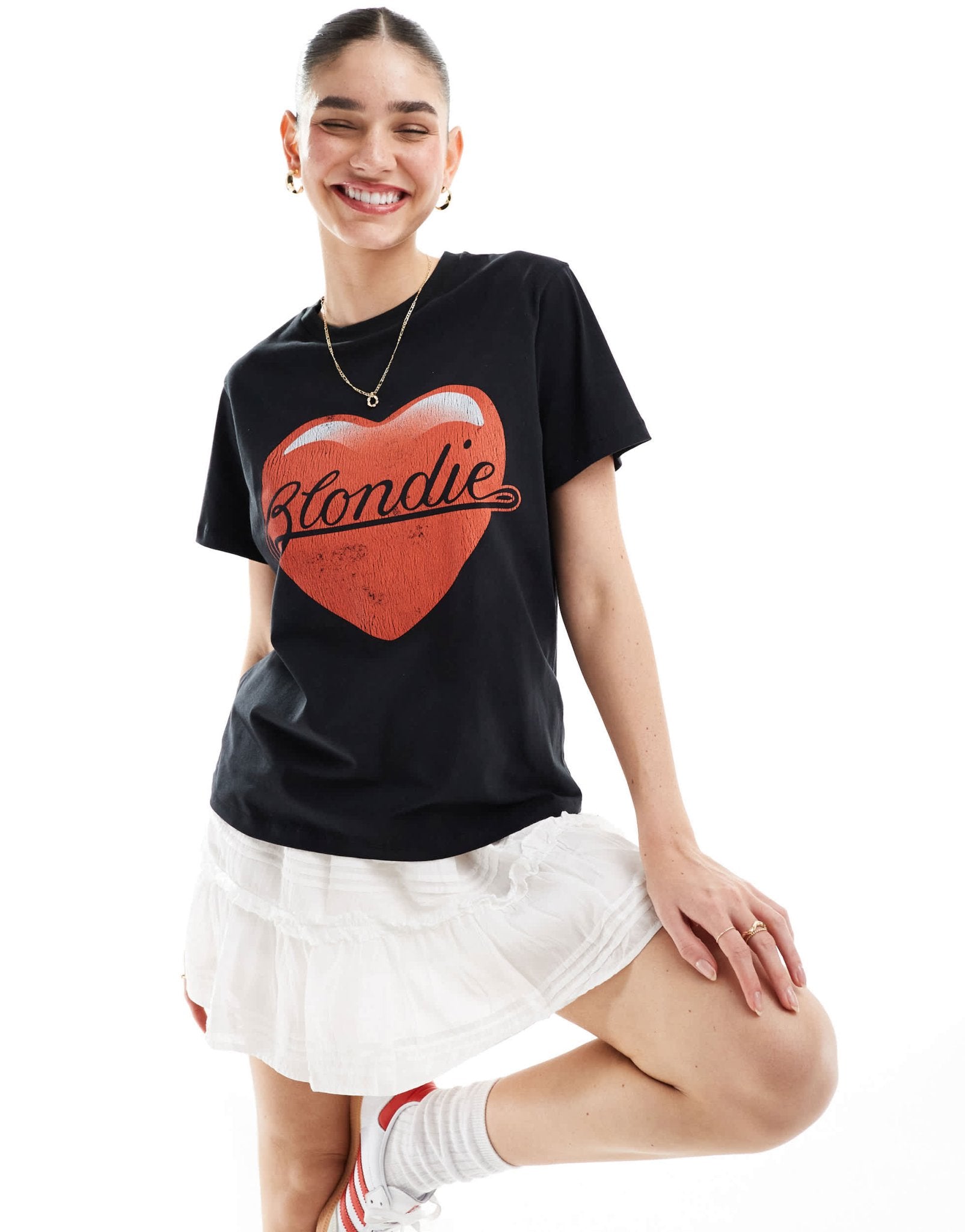 ASOS DESIGN regular fit tee with Blondie heart licence graphic in black - ASOS Sample Sale EU Store