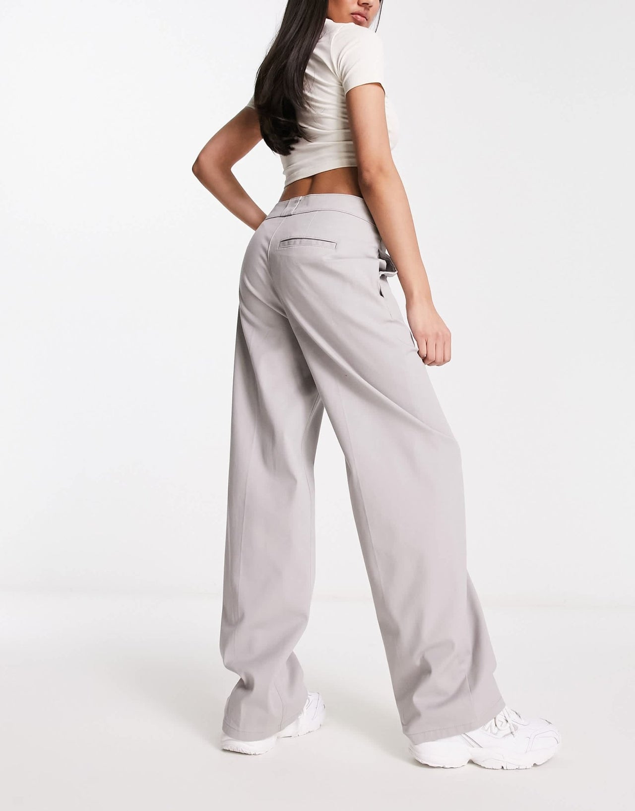 ASOS DESIGN relaxed boyfriend trouser in grey - ASOS Sample Sale EU Store