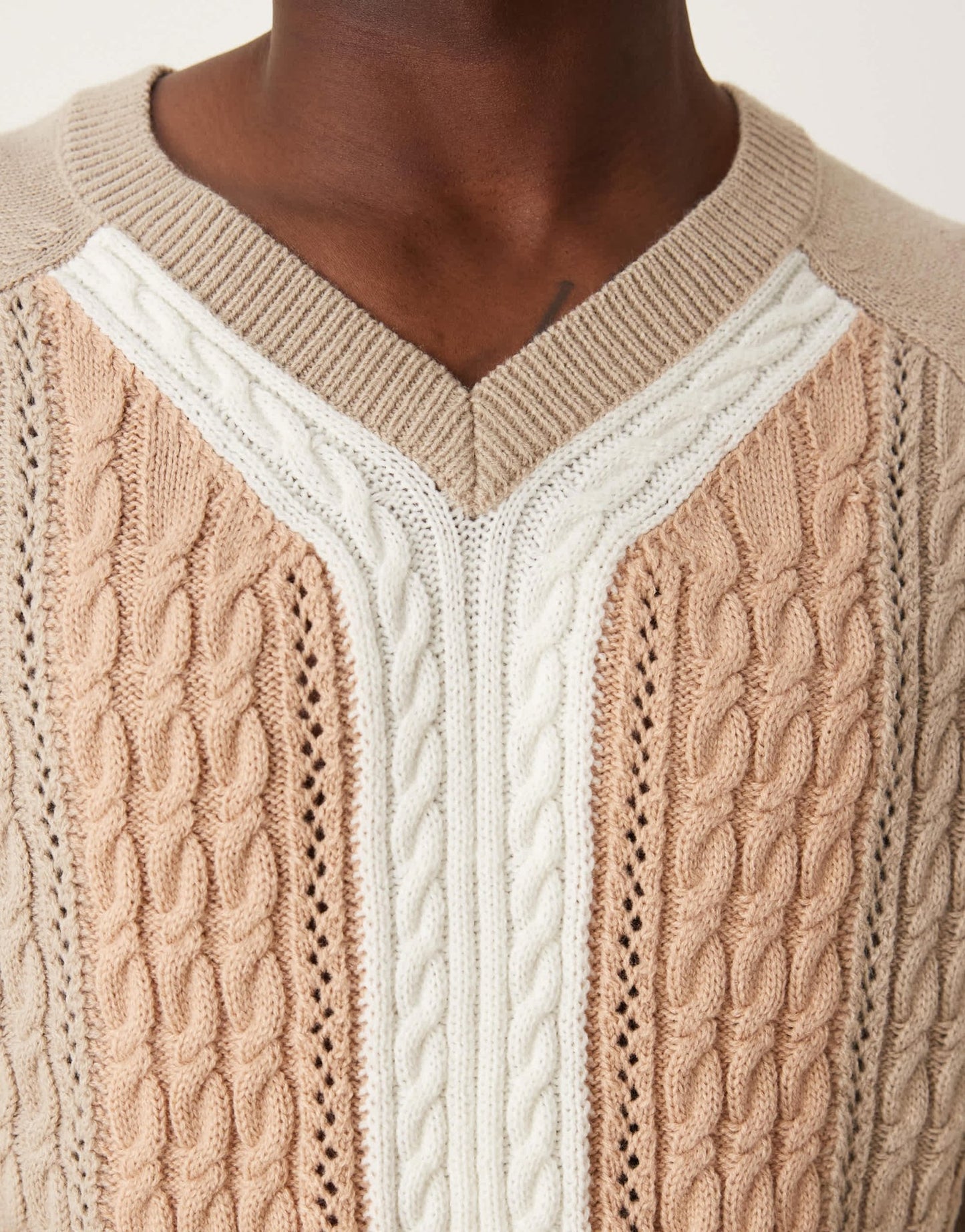 ASOS DESIGN relaxed knitted cable knit jumper in stone - ASOS Sample Sale EU Store