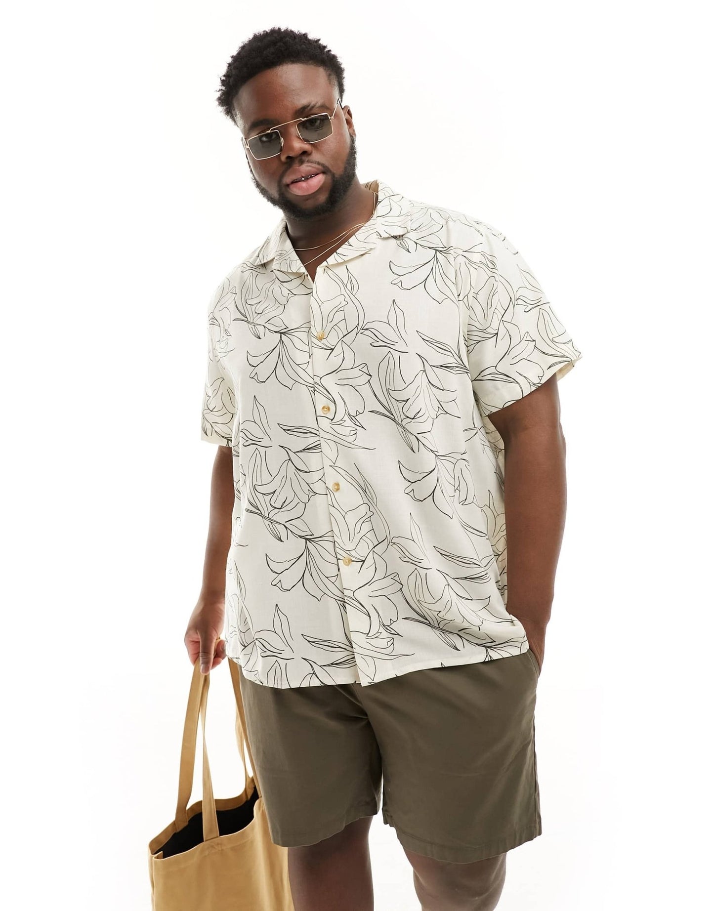 ASOS DESIGN relaxed revere beachy shirt in line drawn lily print in ecru - ASOS Sample Sale EU Store