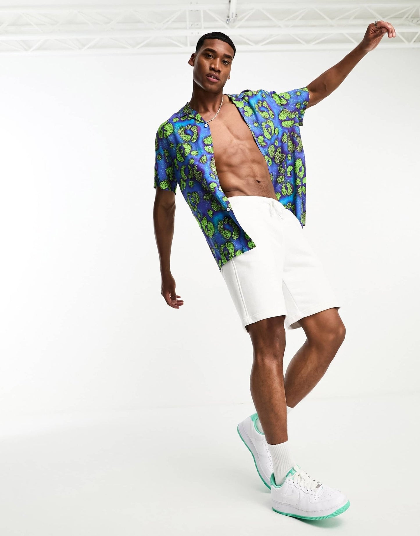 ASOS DESIGN relaxed revere shirt in bright leopard print - ASOS Sample Sale EU Store