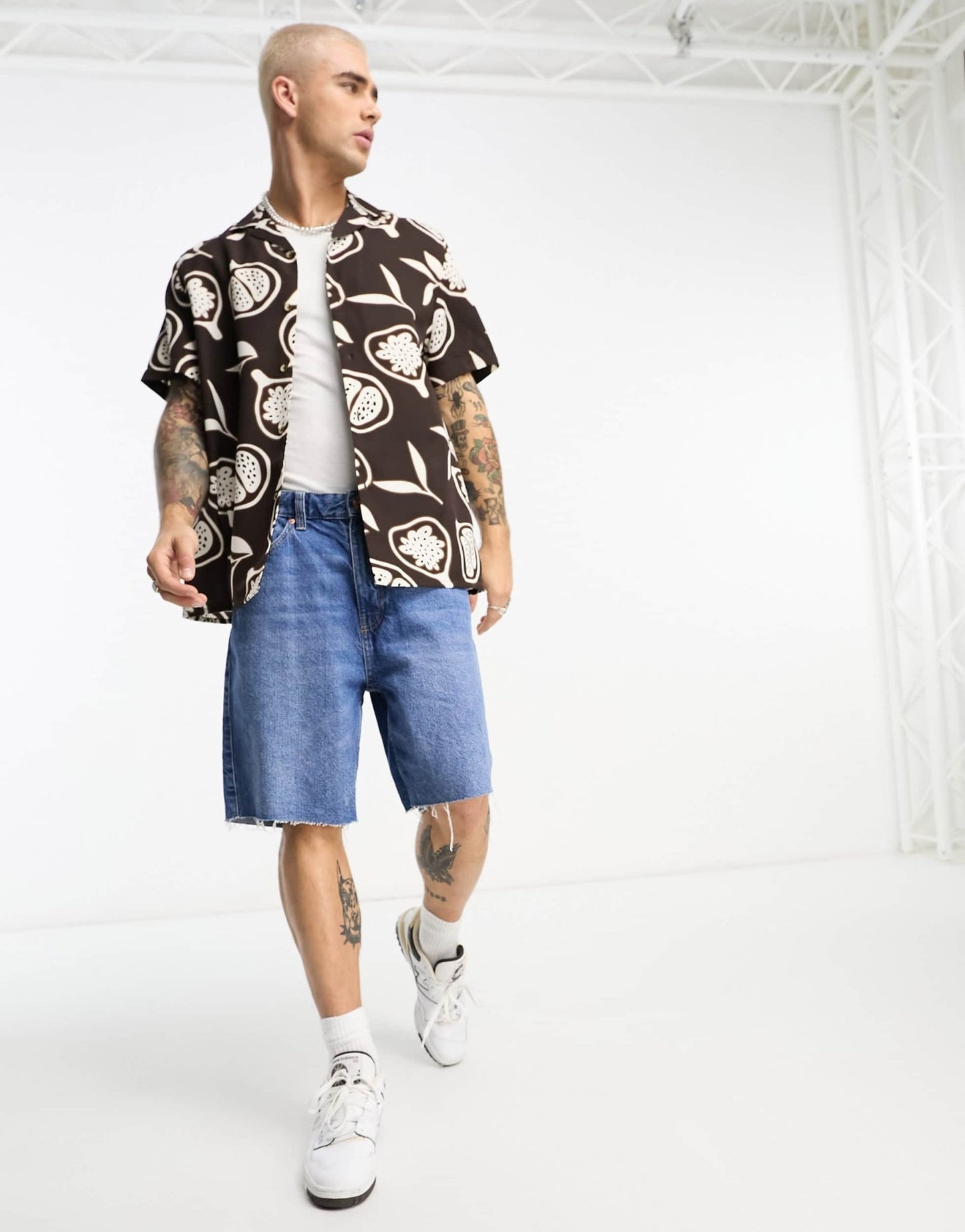 ASOS DESIGN relaxed revere shirt in brown with fruit print - ASOS Sample Sale EU Store
