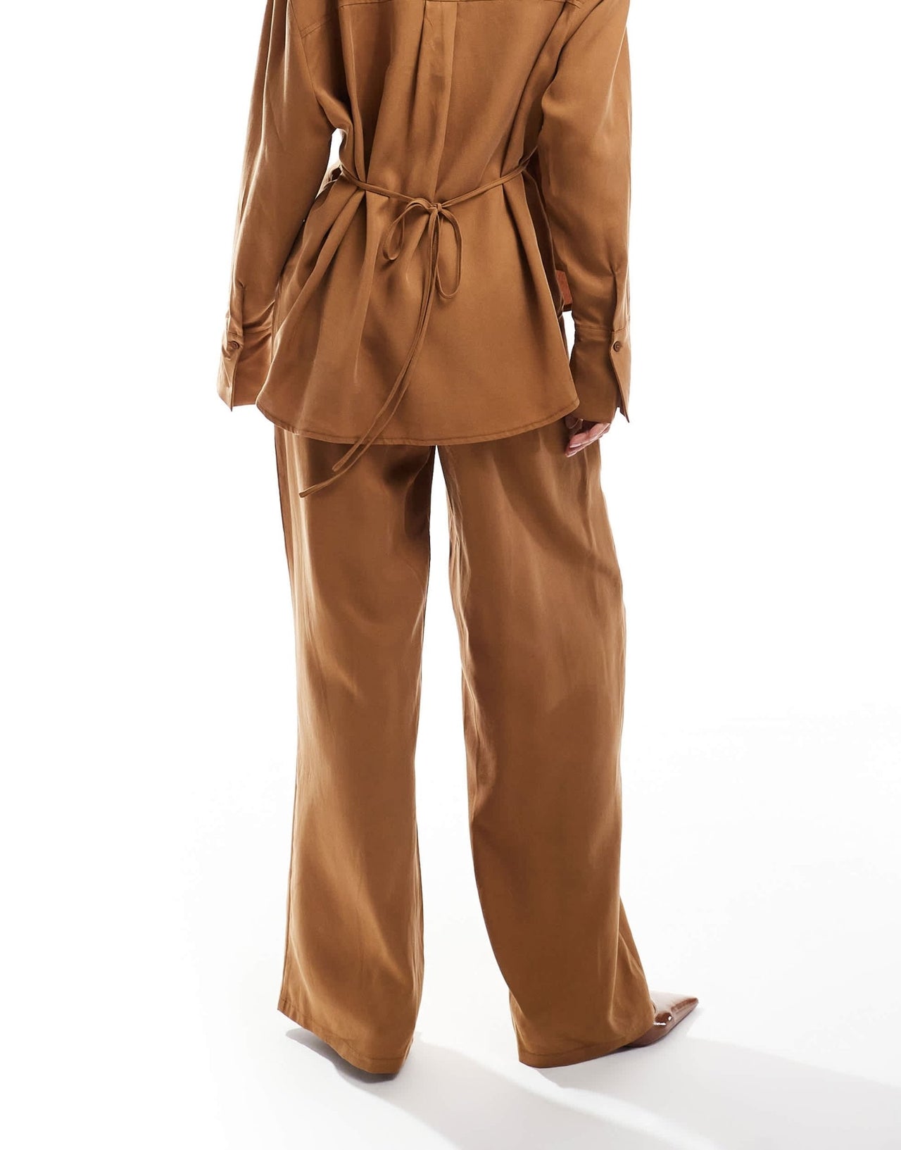 ASOS DESIGN relaxed straight leg trousers co - ord in camel - ASOS Sample Sale EU Store