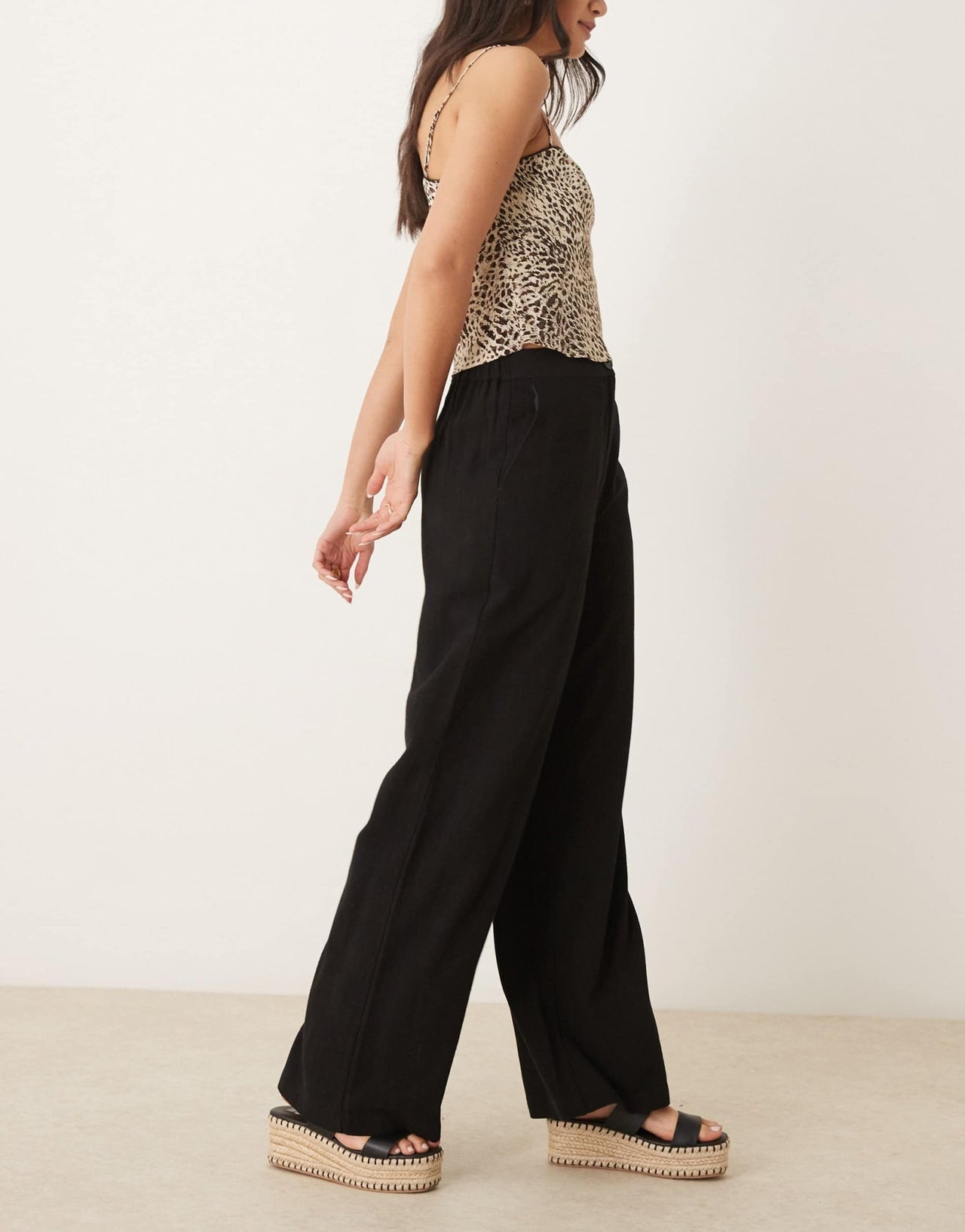 ASOS DESIGN relaxed straight leg trousers with linen in black - ASOS Sample Sale EU Store