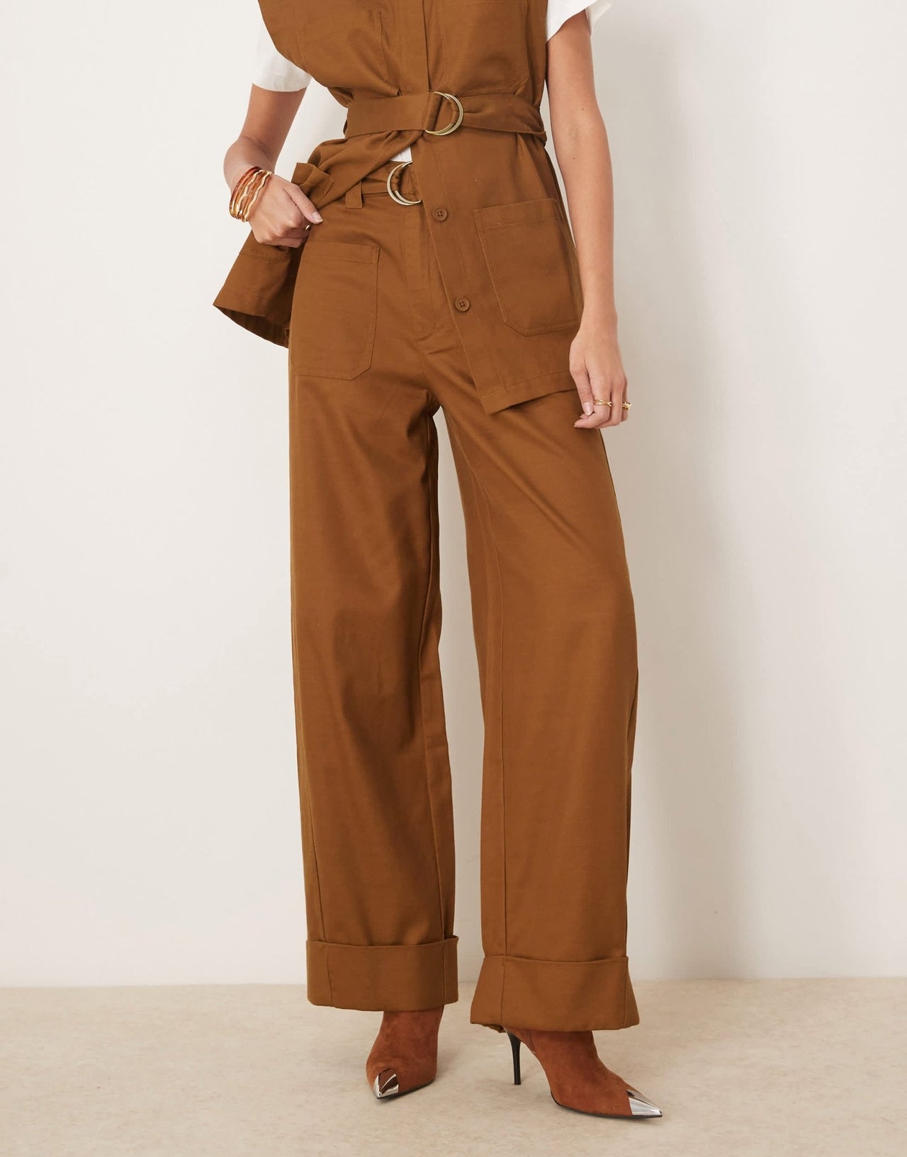 ASOS DESIGN relaxed trousers with turn up hem in tan co - ord - ASOS Sample Sale EU Store