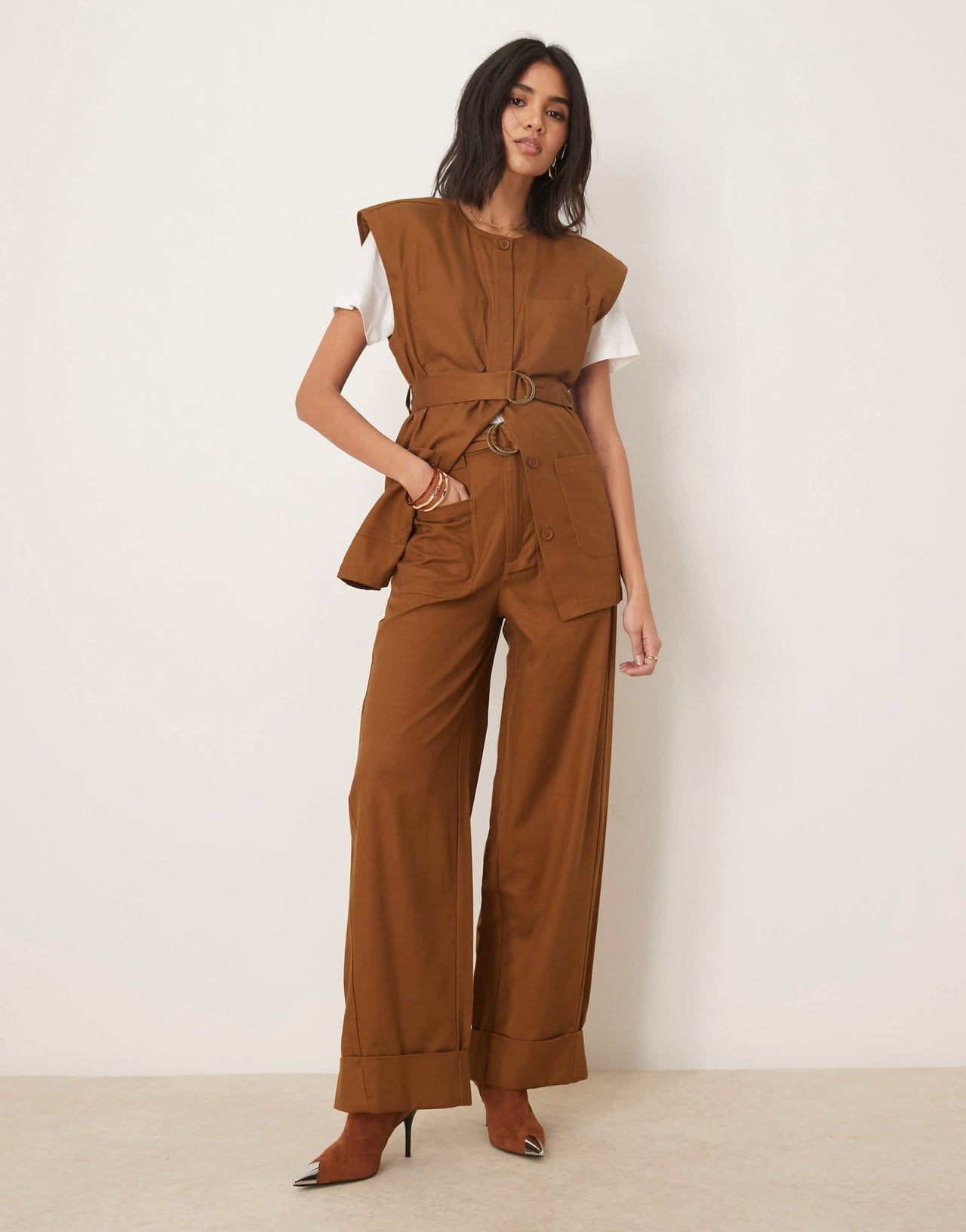ASOS DESIGN relaxed trousers with turn up hem in tan co - ord - ASOS Sample Sale EU Store