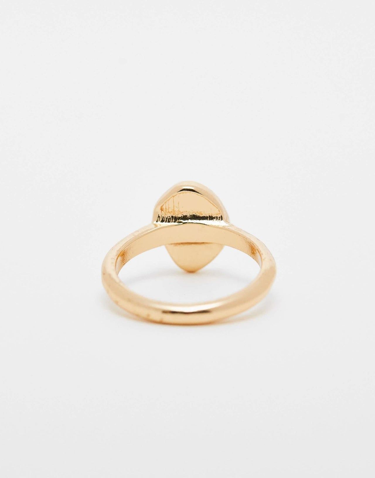 ASOS DESIGN ring with black enamel detail in gold tone - ASOS Sample Sale EU Store