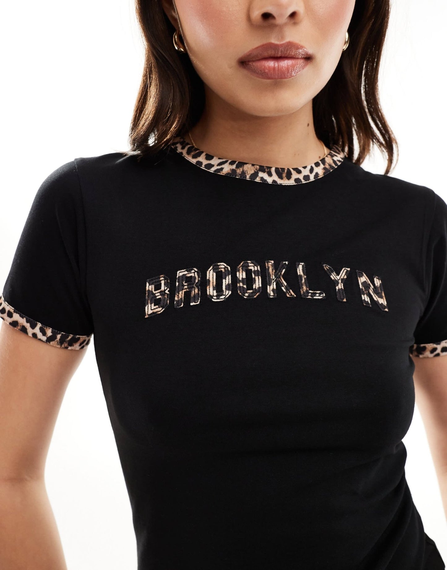 ASOS DESIGN ringer baby tee with leopard brooklyn graphic in black - ASOS Sample Sale EU Store