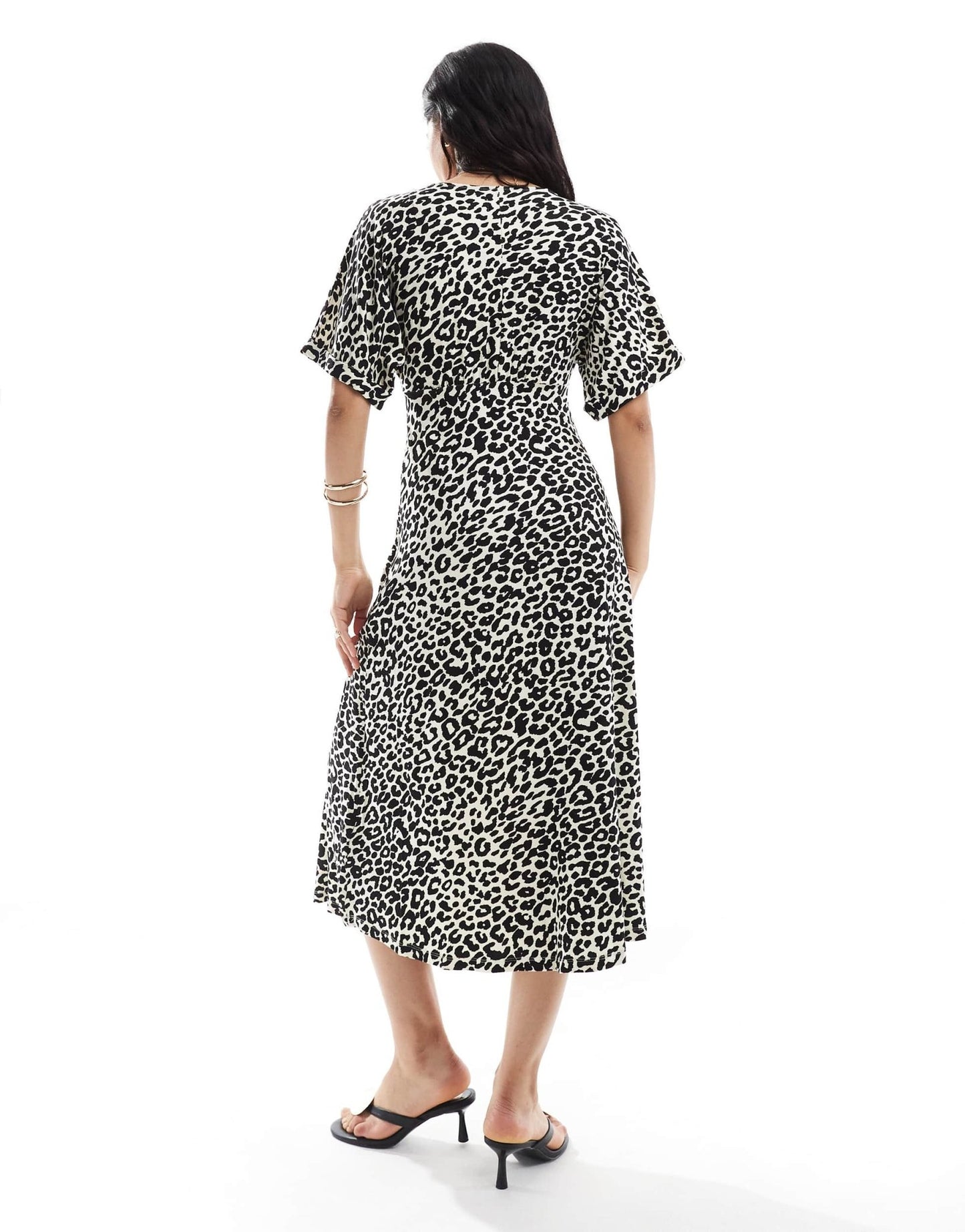 ASOS DESIGN roll sleeve button front midi tea dress in animal print - ASOS Sample Sale EU Store