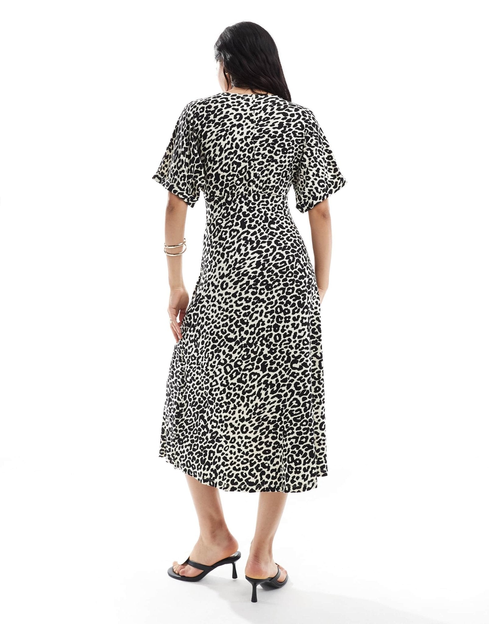 ASOS DESIGN roll sleeve button front midi tea dress in animal print - ASOS Sample Sale EU Store
