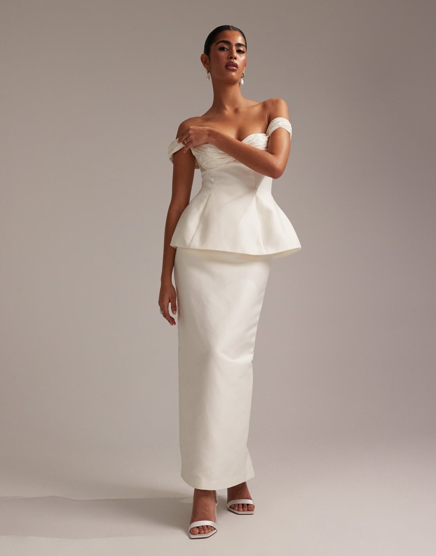 ASOS DESIGN ruched off shoulder structured midaxi wedding dress in ivory - ASOS Sample Sale EU Store
