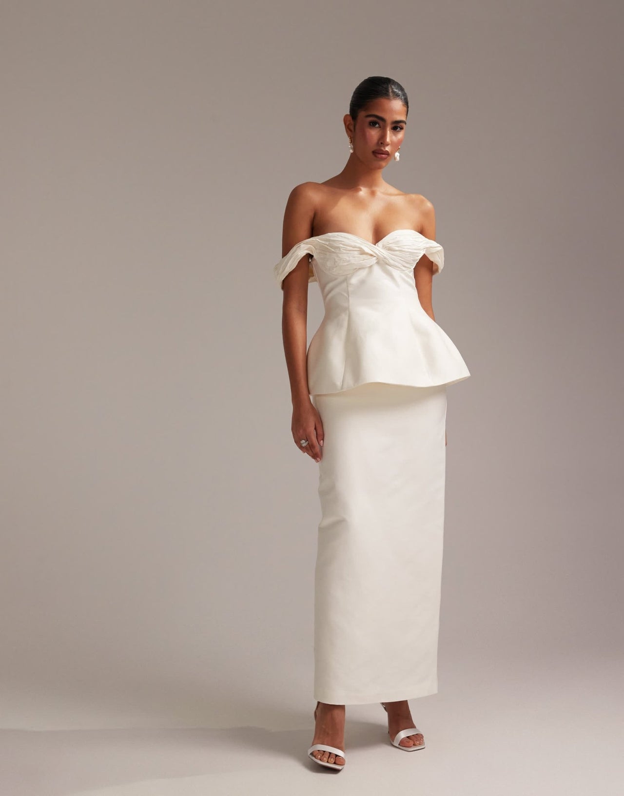 ASOS DESIGN ruched off shoulder structured midaxi wedding dress in ivory - ASOS Sample Sale EU Store
