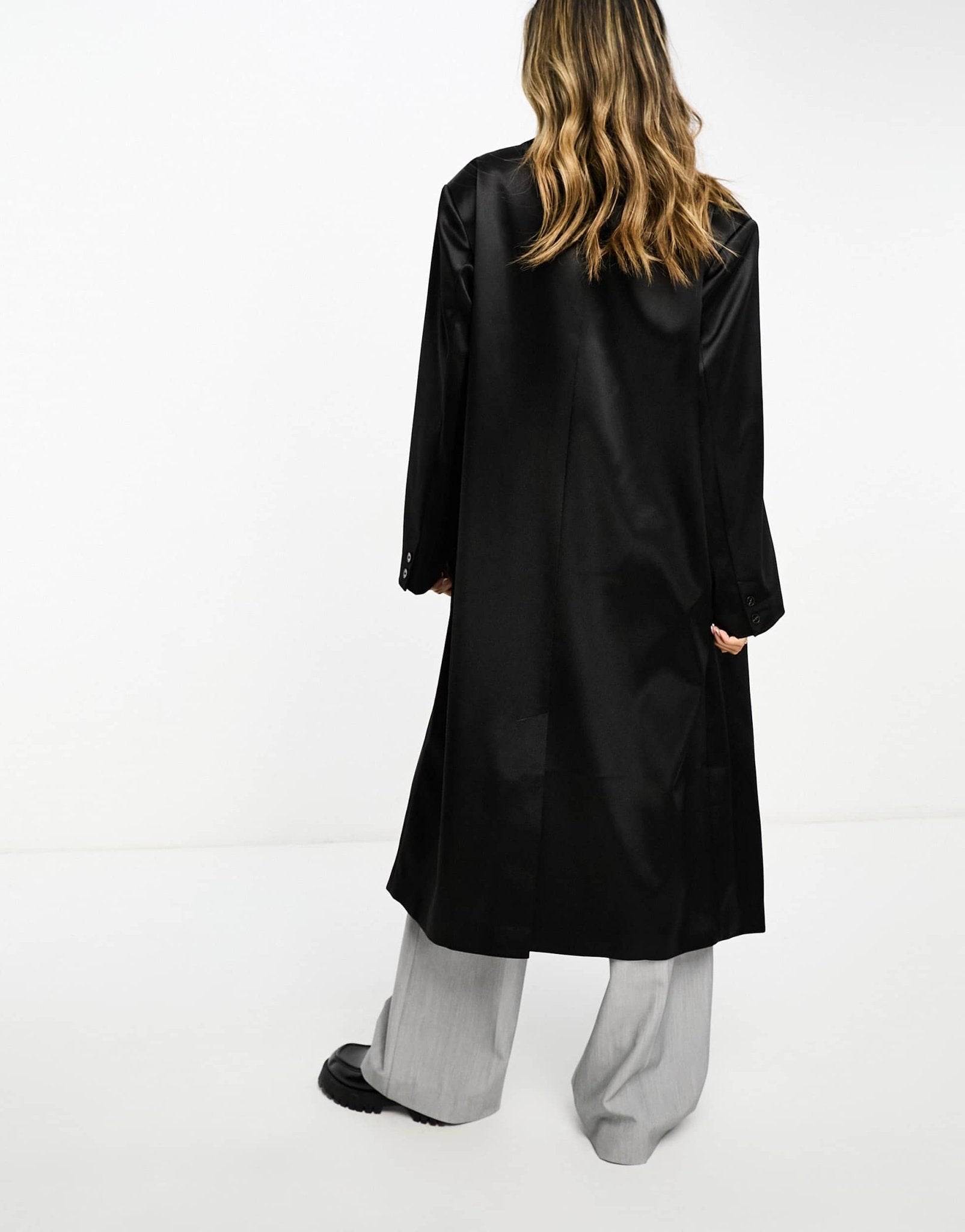 ASOS DESIGN satin dad coat in black - ASOS Sample Sale EU Store