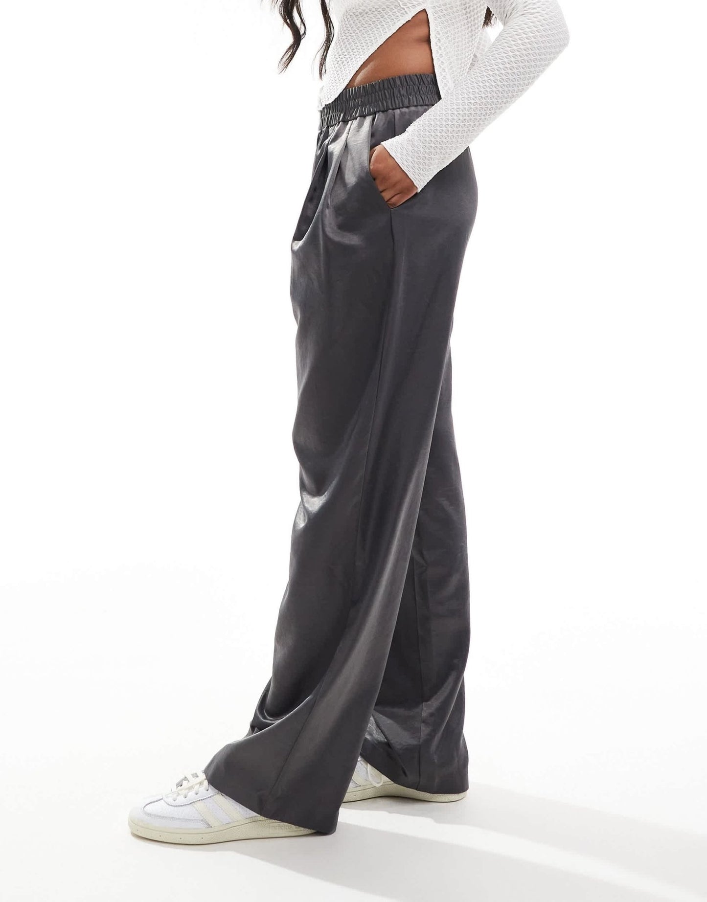 ASOS DESIGN satin pull on relaxed trouser in grey shimmer - ASOS Sample Sale EU Store
