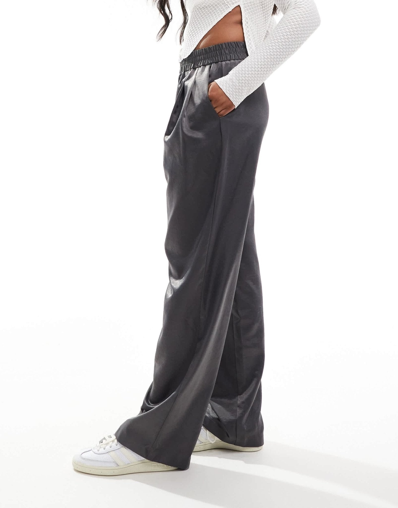 ASOS DESIGN satin pull on relaxed trouser in grey shimmer - ASOS Sample Sale EU Store