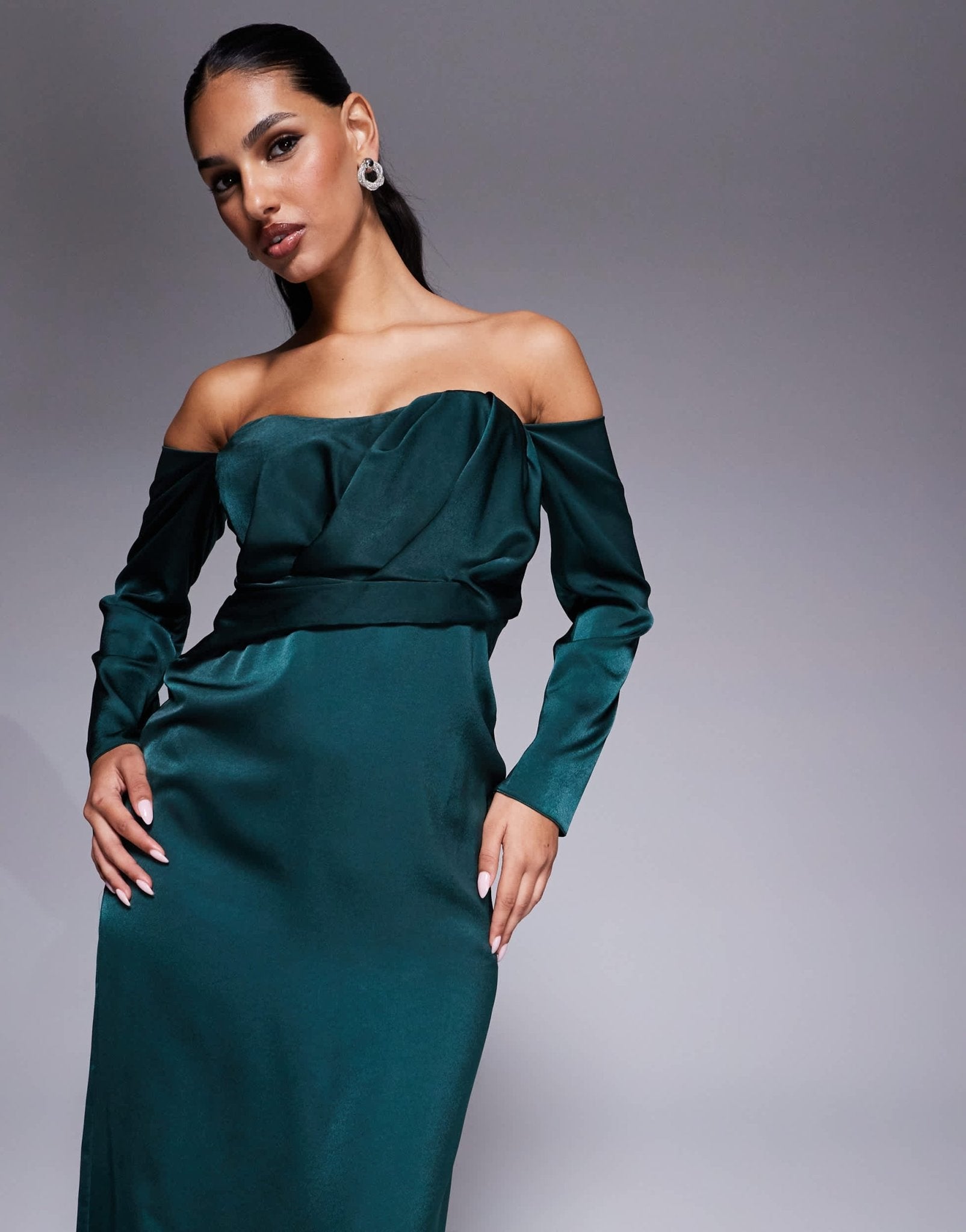 ASOS DESIGN satin sweetheart bardot long sleeve midi dress in forest green - ASOS Sample Sale EU Store