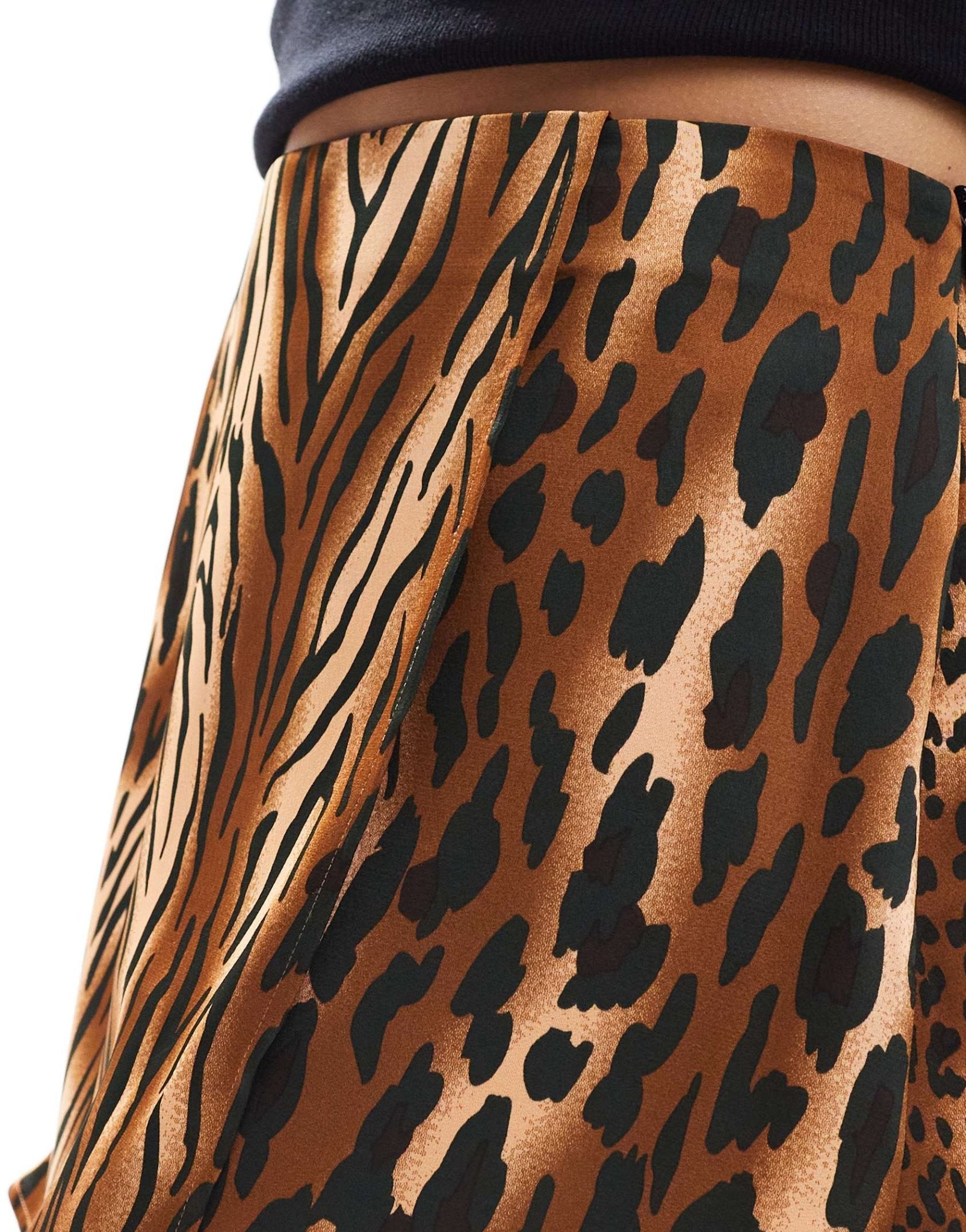 ASOS DESIGN satin wrap mini skirt in animal print - ASOS Sample Sale EU Store