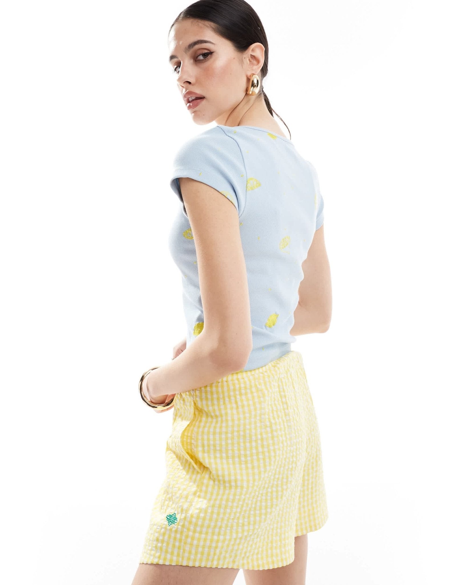 ASOS DESIGN scoop neck baby t-shirt with lemon embroidery in light blue - ASOS Sample Sale EU Store