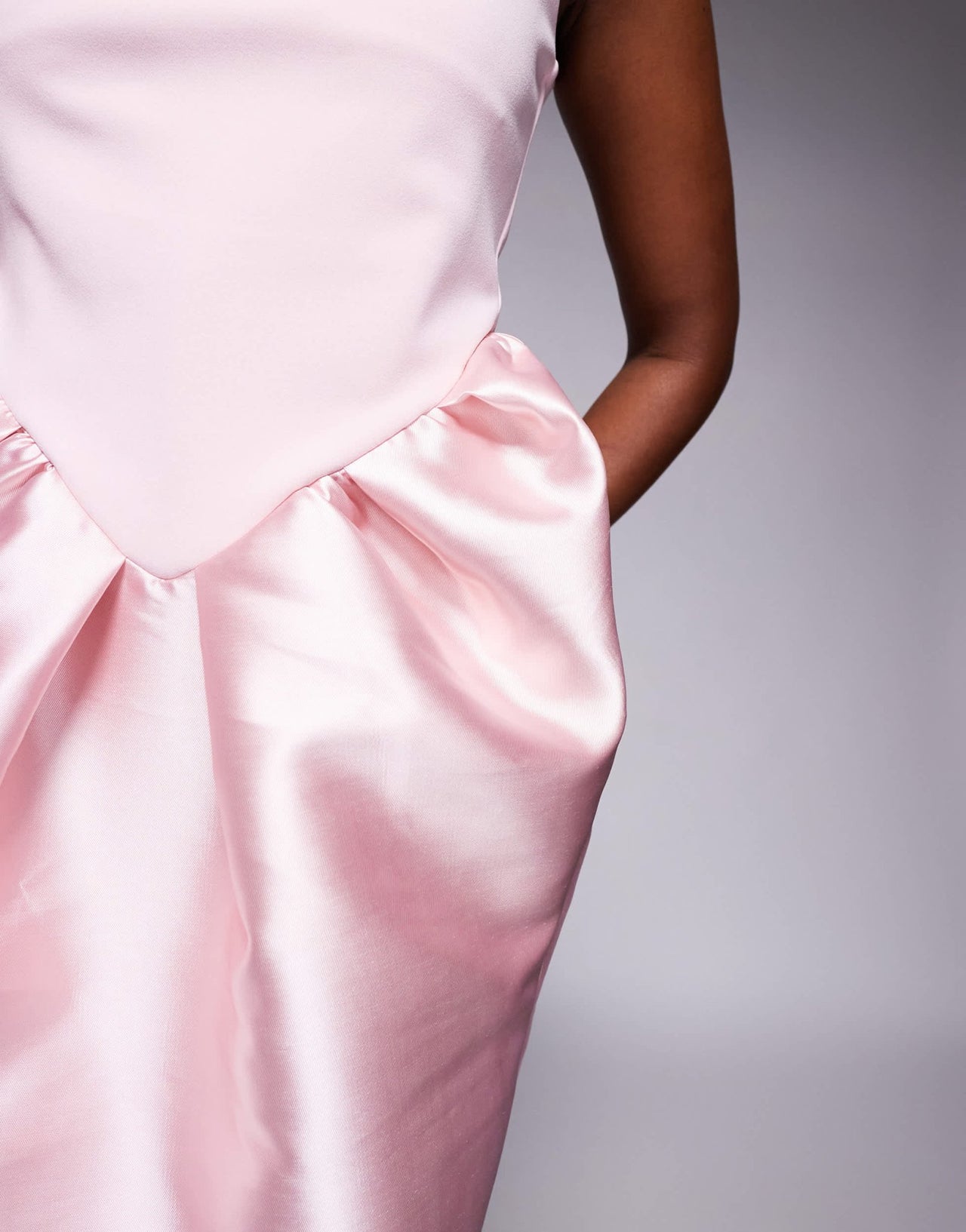 ASOS DESIGN scoop neck midi dress with manipulated puff skirt in pale pink in scuba - style fabric - ASOS Sample Sale EU Store