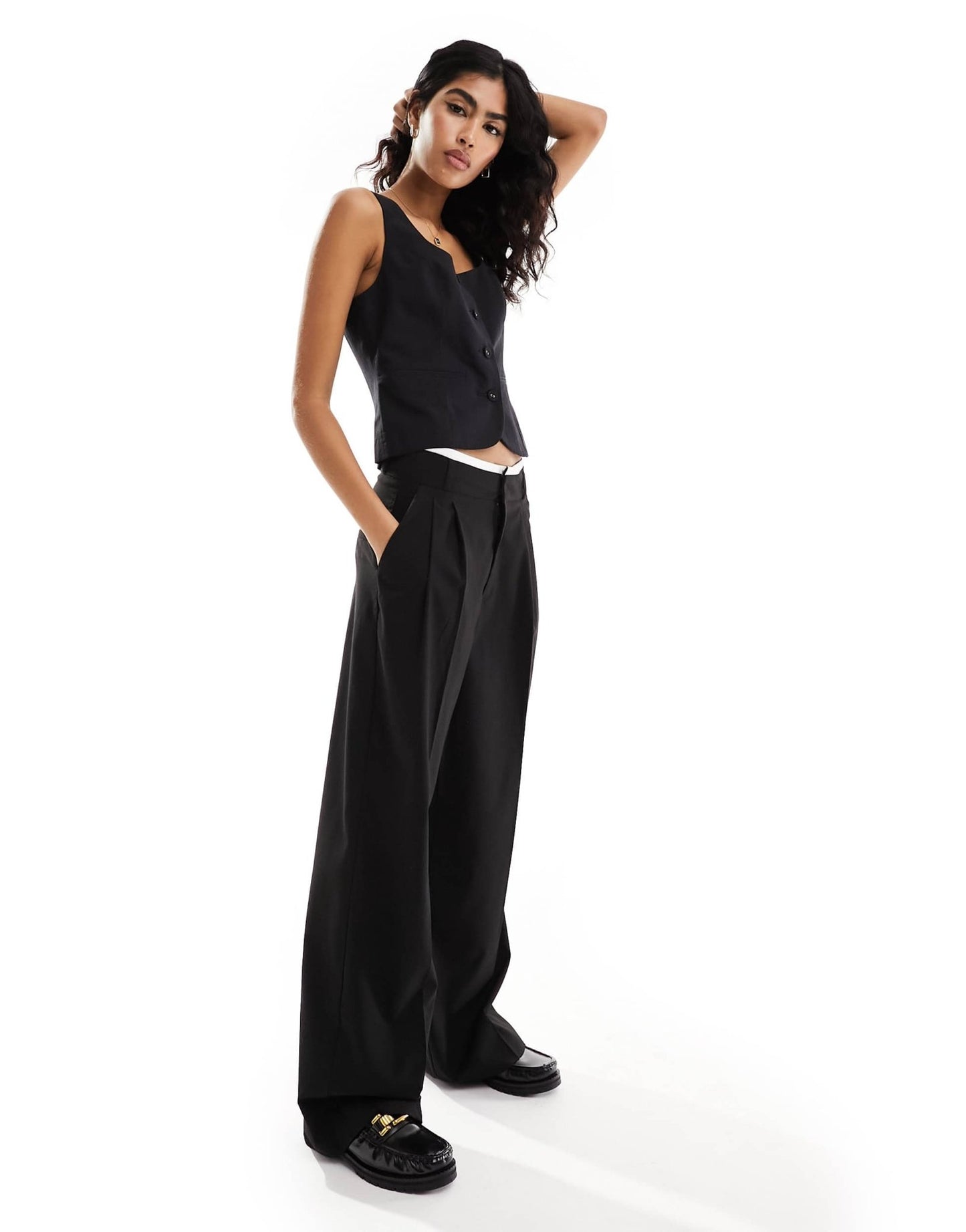 ASOS DESIGN scoop neck waistcoat with linen in black - ASOS Sample Sale EU Store