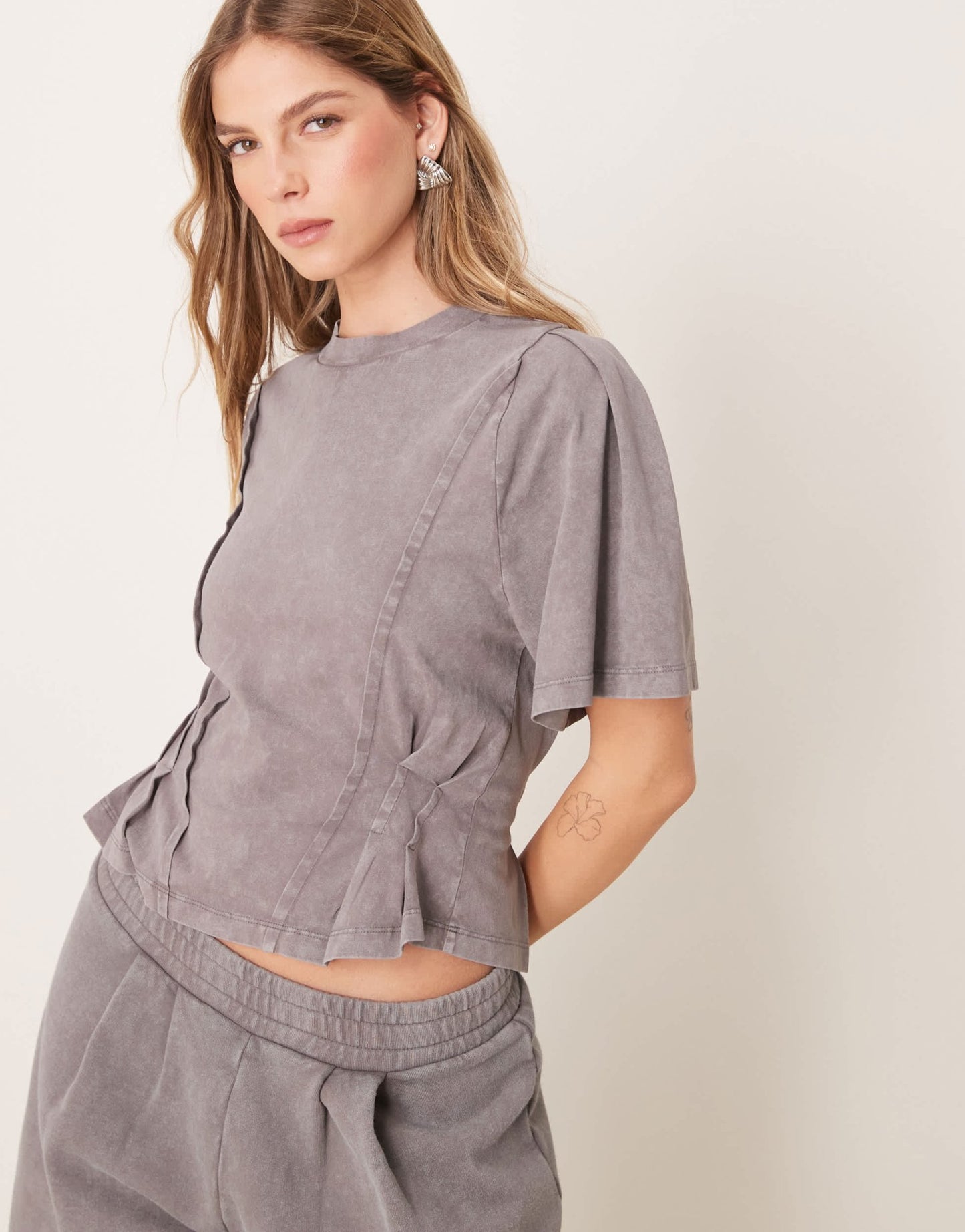 ASOS DESIGN seam detail short sleeve corset waist t-shirt in washed grey - ASOS Sample Sale EU Store