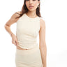 Conjunto de top sin costuras con detalle de broderie moldeador ASOS DESIGN en crema