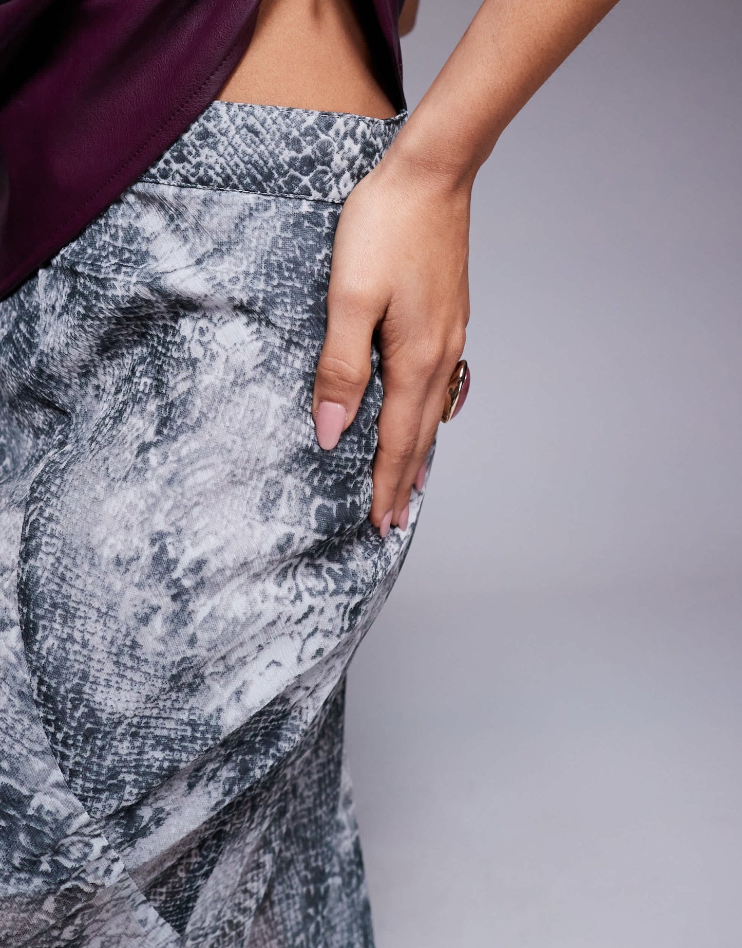 ASOS DESIGN sheer maxi skirt in snake print - ASOS Sample Sale EU Store