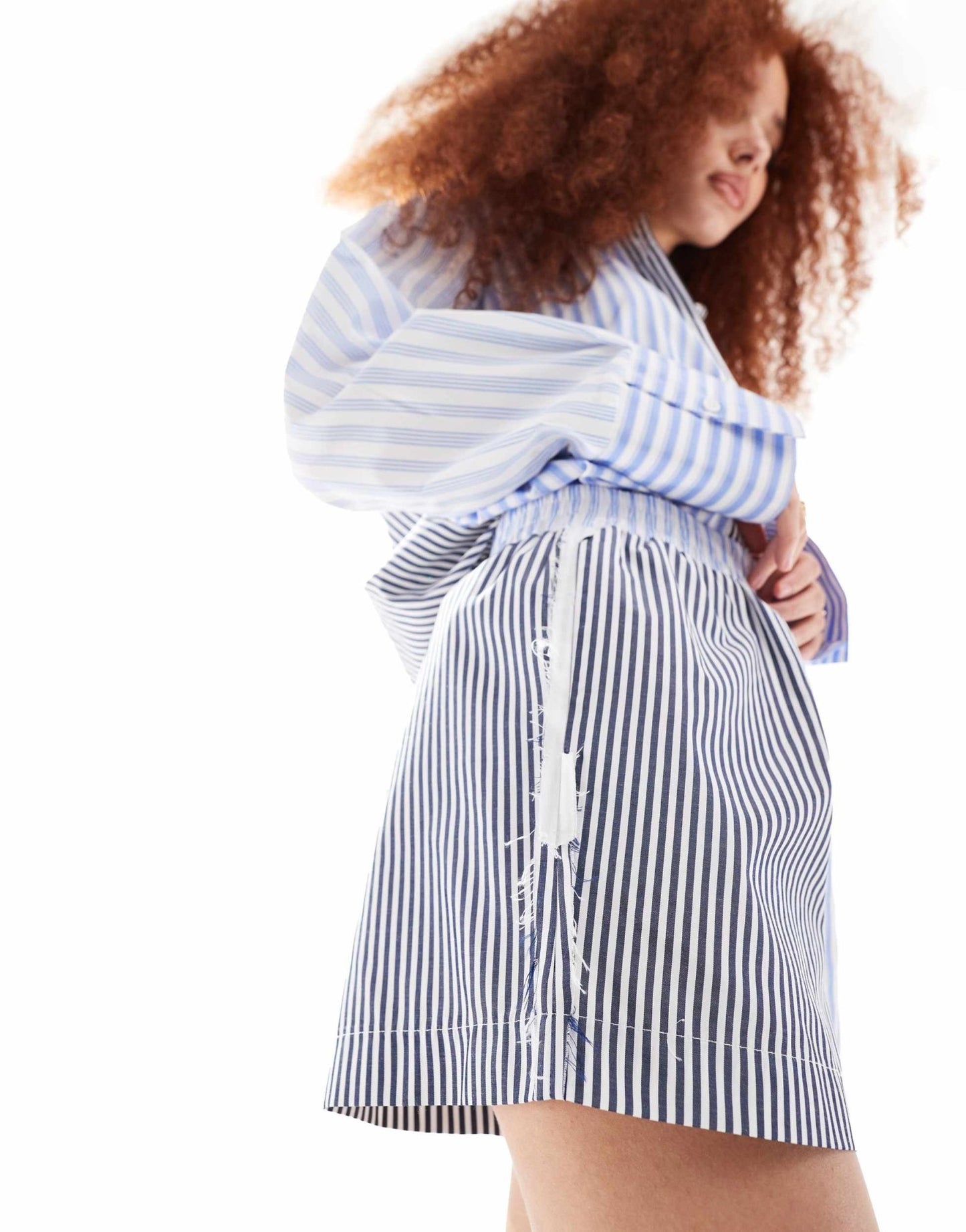 ASOS DESIGN short with raw edge pocket details in stripe - ASOS Sample Sale EU Store