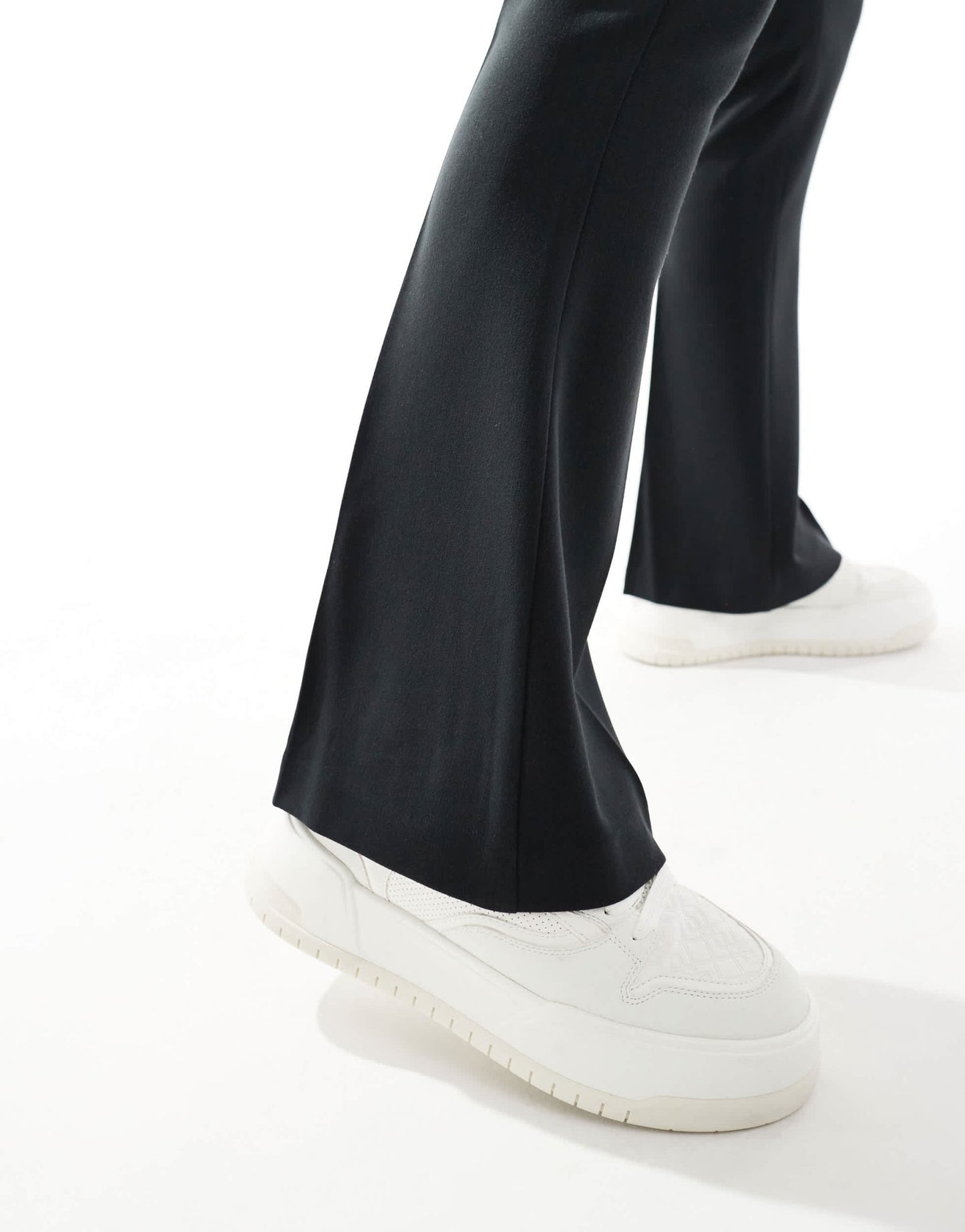 ASOS DESIGN skinny flared smart trousers in black - ASOS Sample Sale EU Store