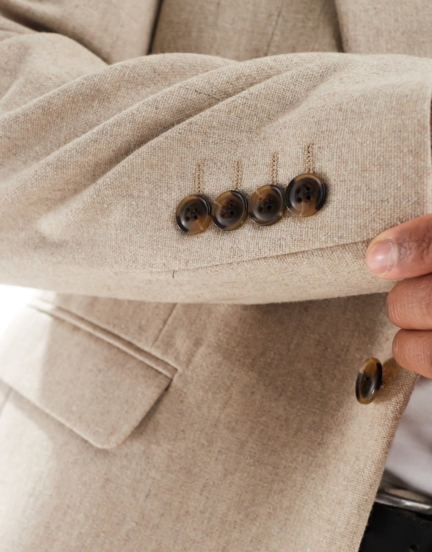 ASOS DESIGN slim 70s lapel suit jacket with wool in beige - ASOS Sample Sale EU Store